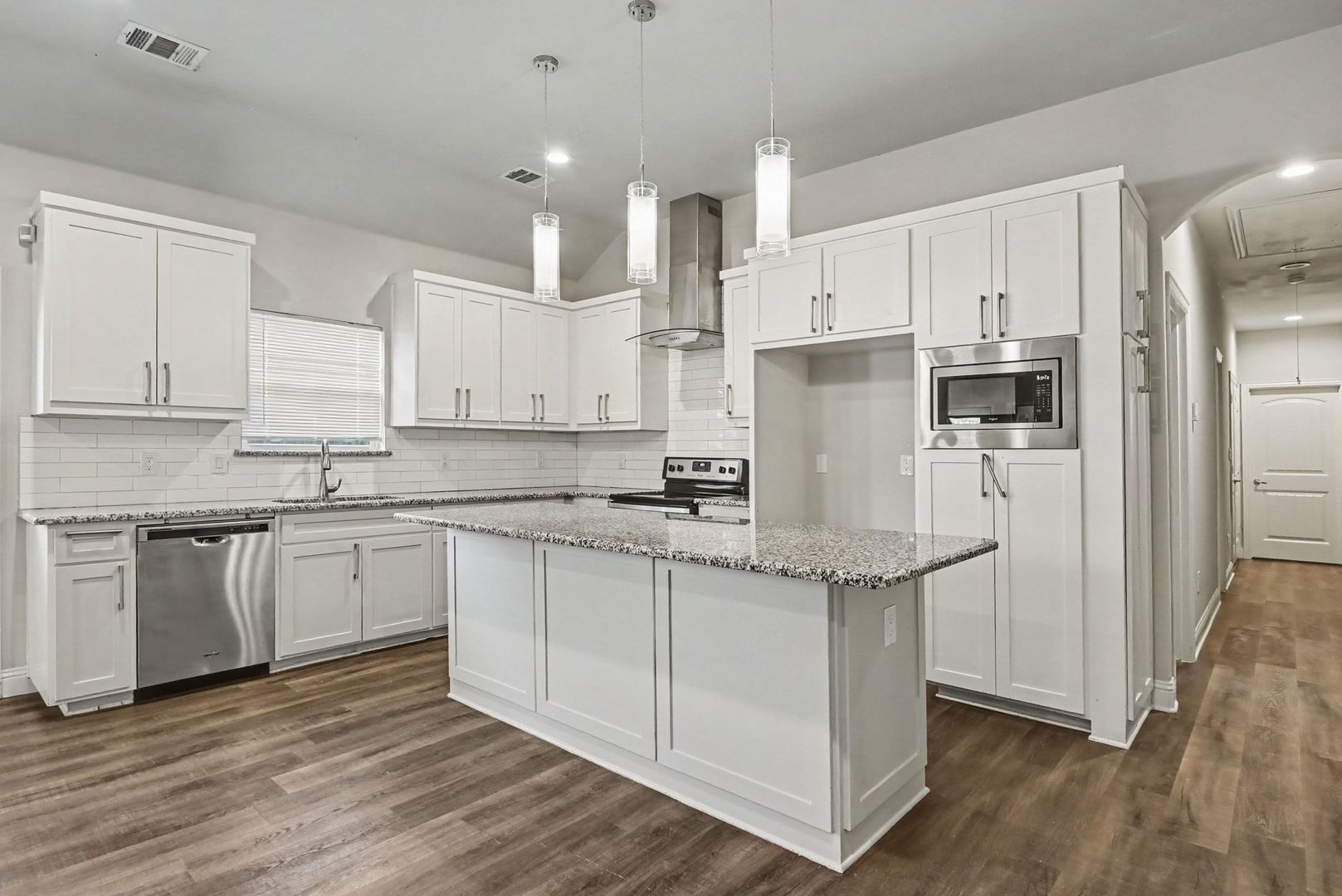 1306 Orange Ave, Fort Worth, TX 76110 photo 8