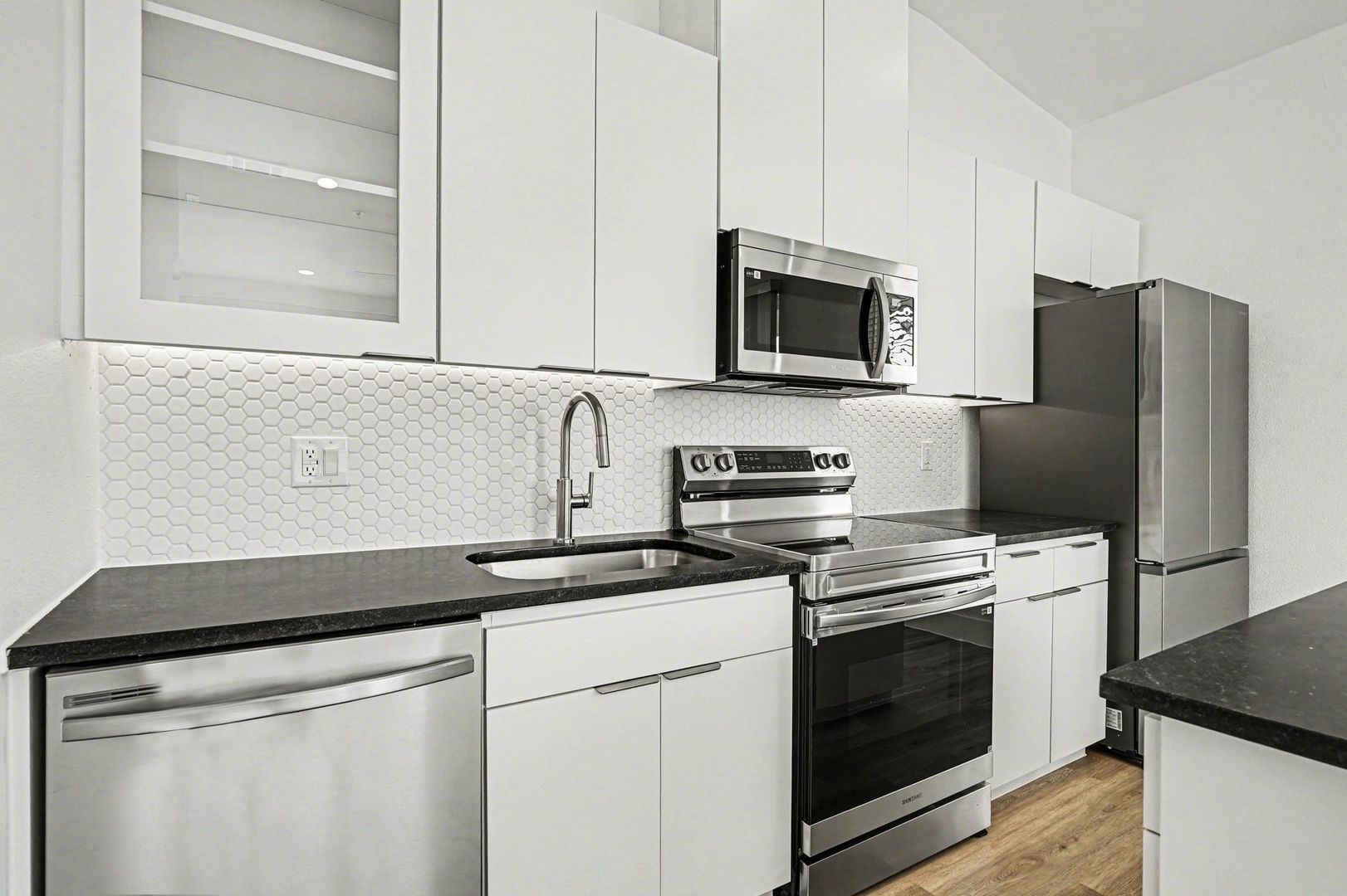 2217 N Fitzhugh Avenue #301, Dallas, TX 75204 photo 26