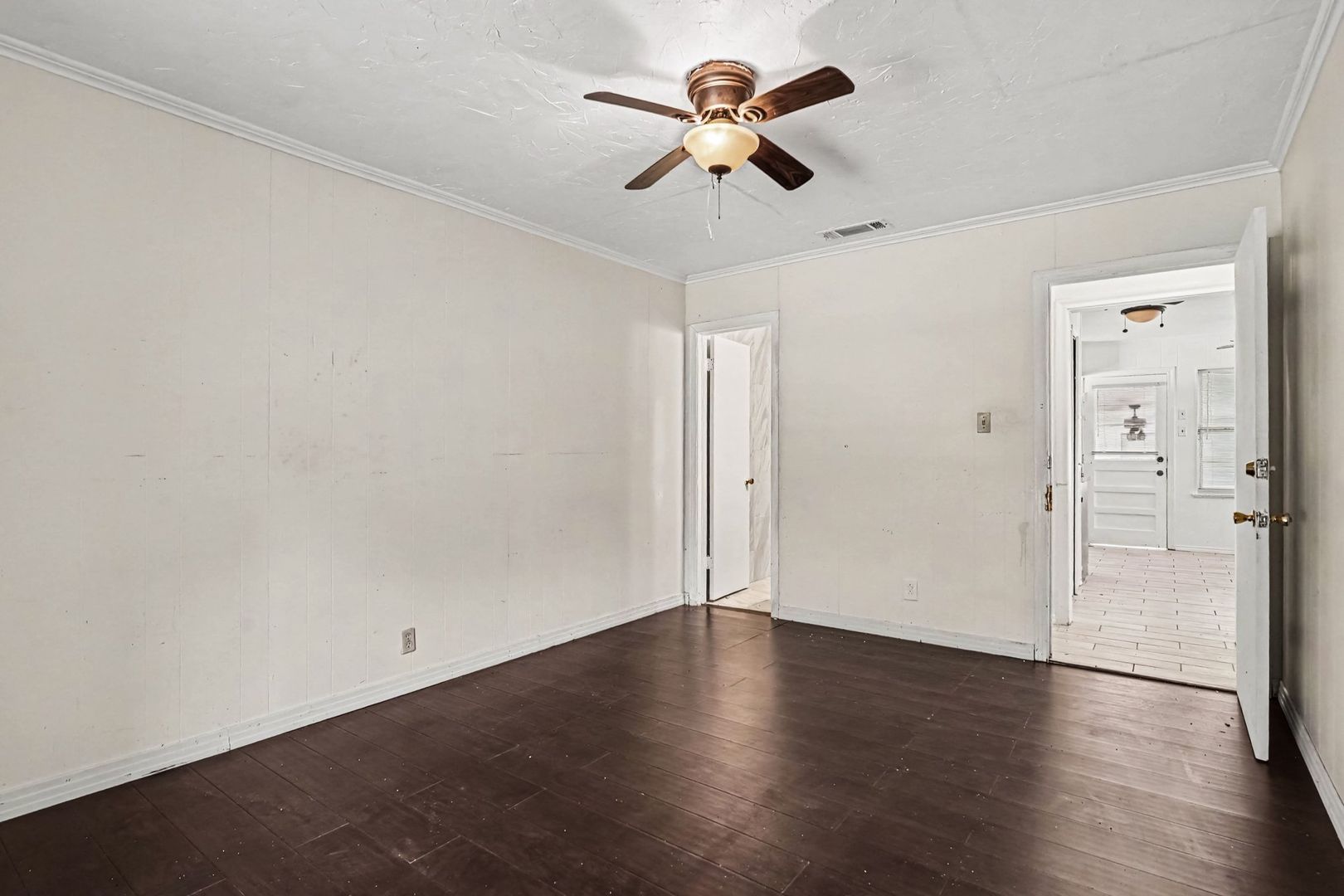 2409 Materhorn Dr, Dallas, TX 75228 photo 11