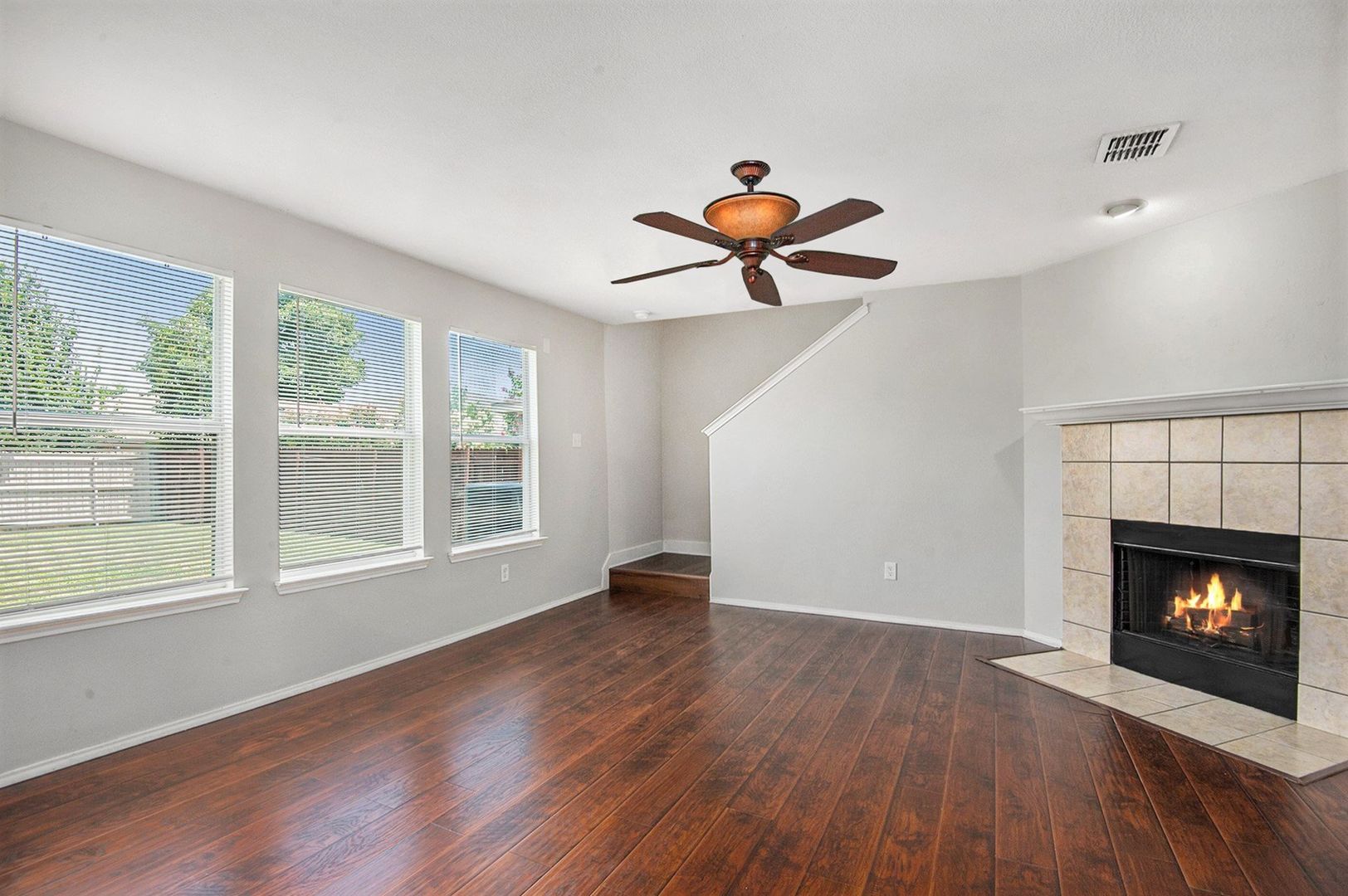 4225 Silverwood Trail, Fort Worth, TX 76244 photo 3
