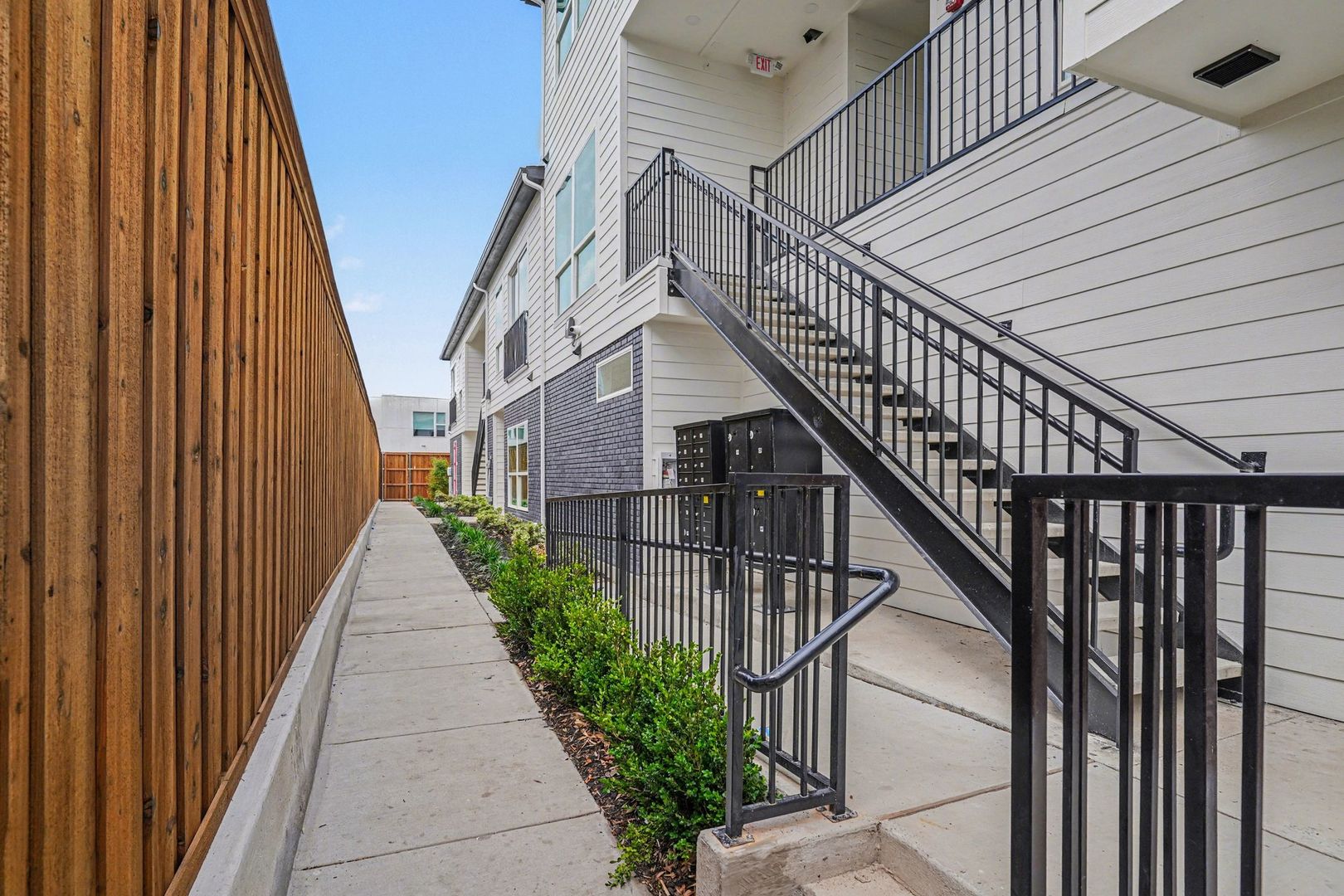 2217 N Fitzhugh Avenue #101, Dallas, TX 75204 photo 51