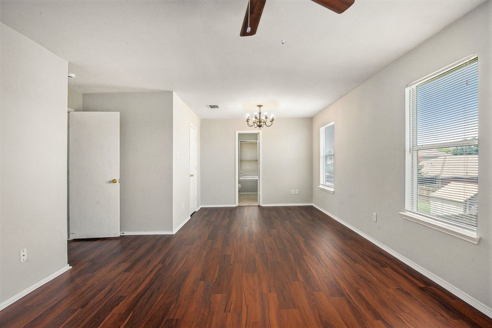 4225 Silverwood Trail, Fort Worth, TX 76244 photo 11