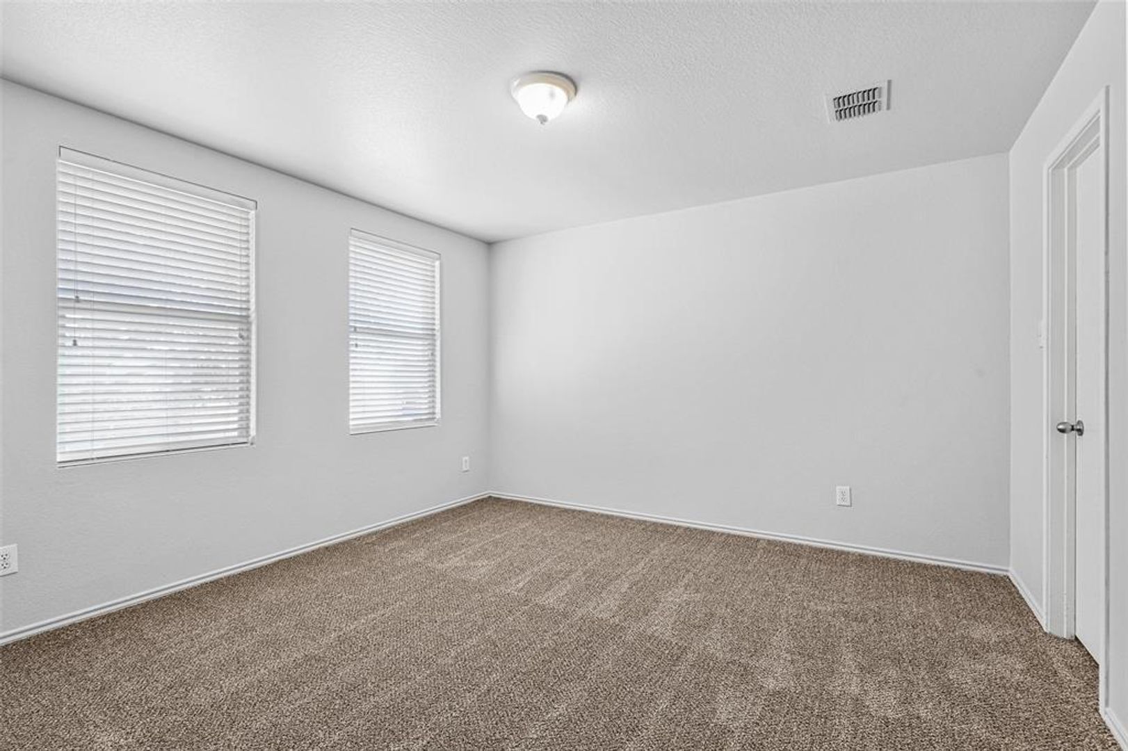 9120 Quarter Horse Lane, Fort Worth, TX 76123 photo 11