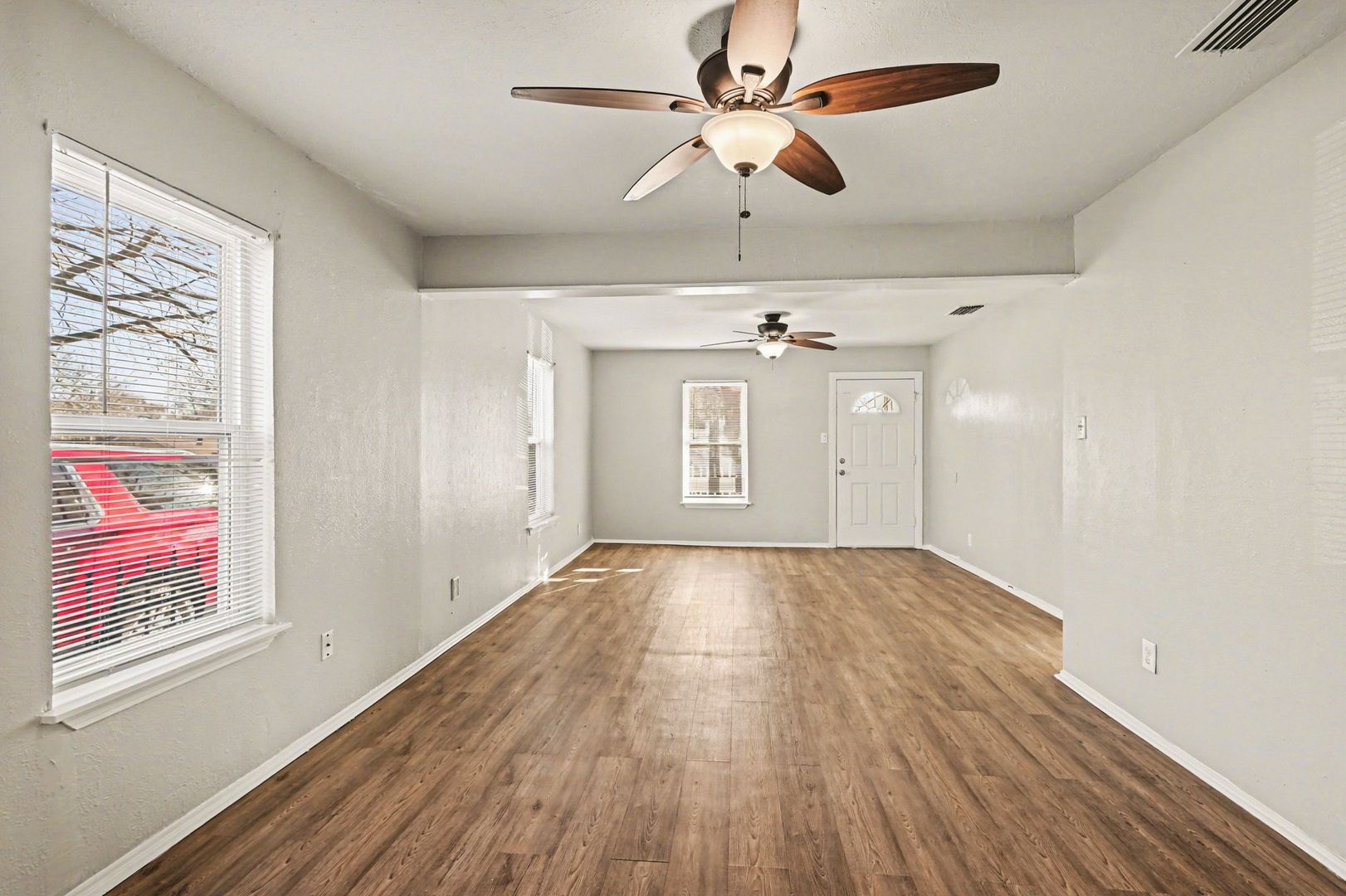 3720 Stanley Avenue, Fort Worth, TX 76110 photo 3
