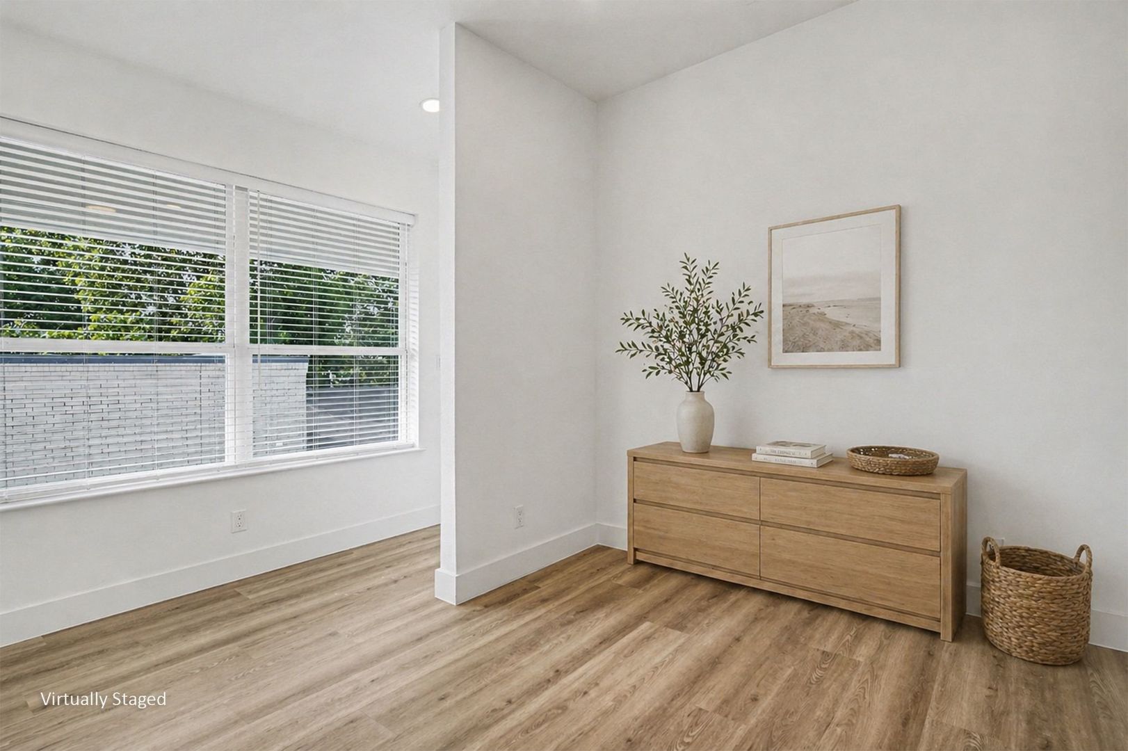 2217 N Fitzhugh Avenue #301 12 of 12
