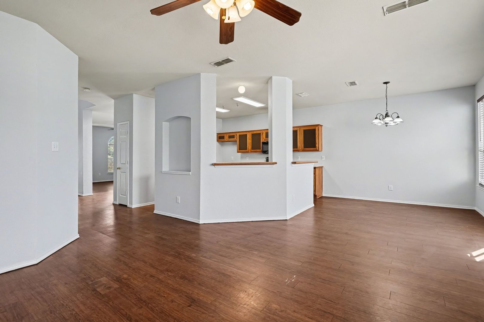 8512 Clearbrook Drive, Fort Worth, TX 76123 photo 13