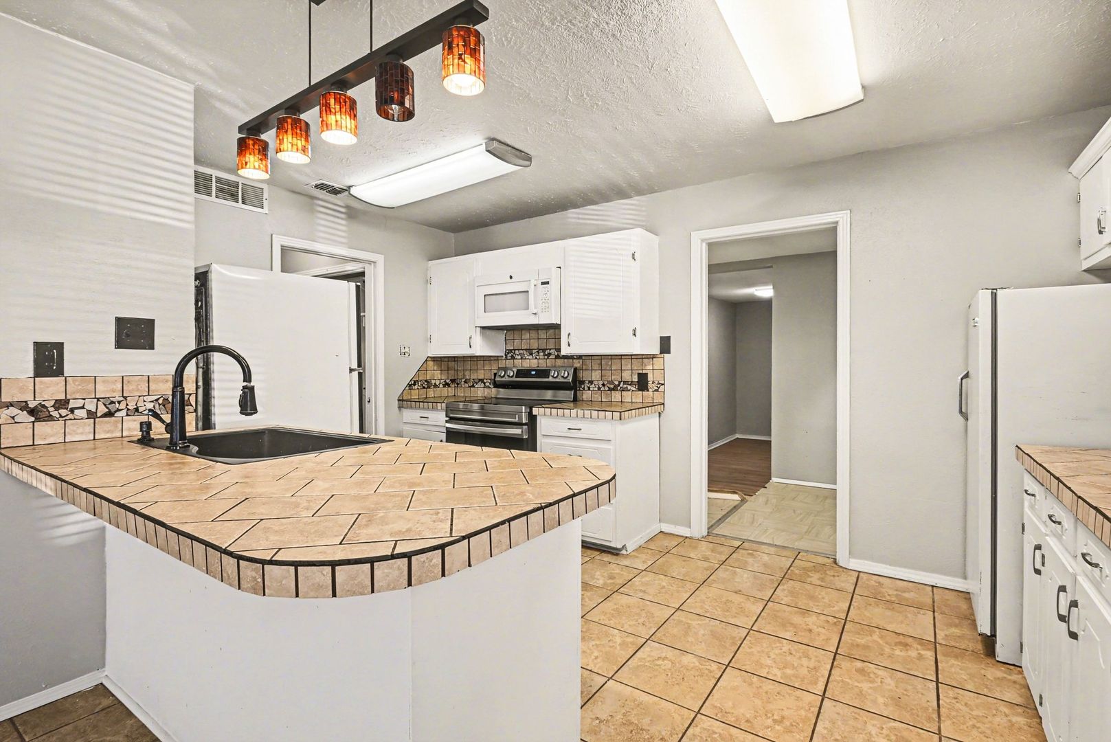 3720 Stanley Avenue, Fort Worth, TX 76110 photo 9
