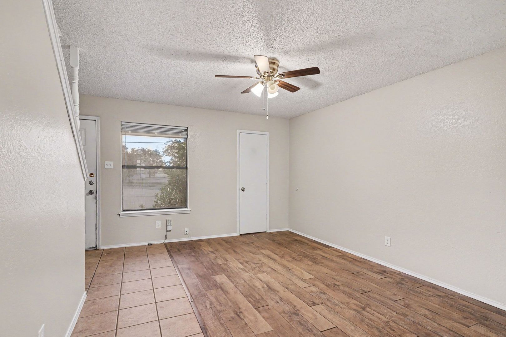 3301 Aurora Street, Unit B, Haltom City, TX 76117 photo 3