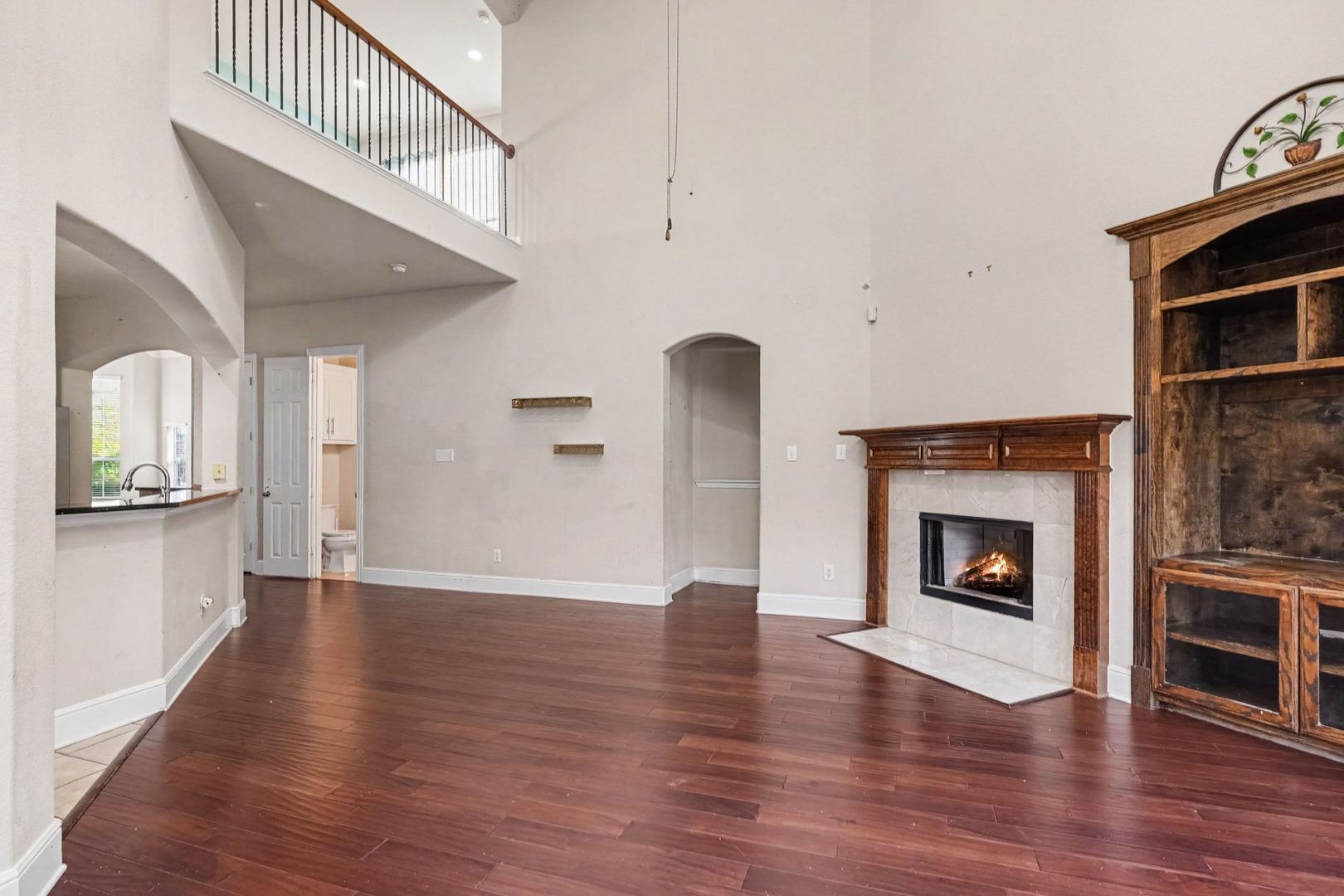 1344 Valley Vista Dr, Irving, TX 75063 photo 8