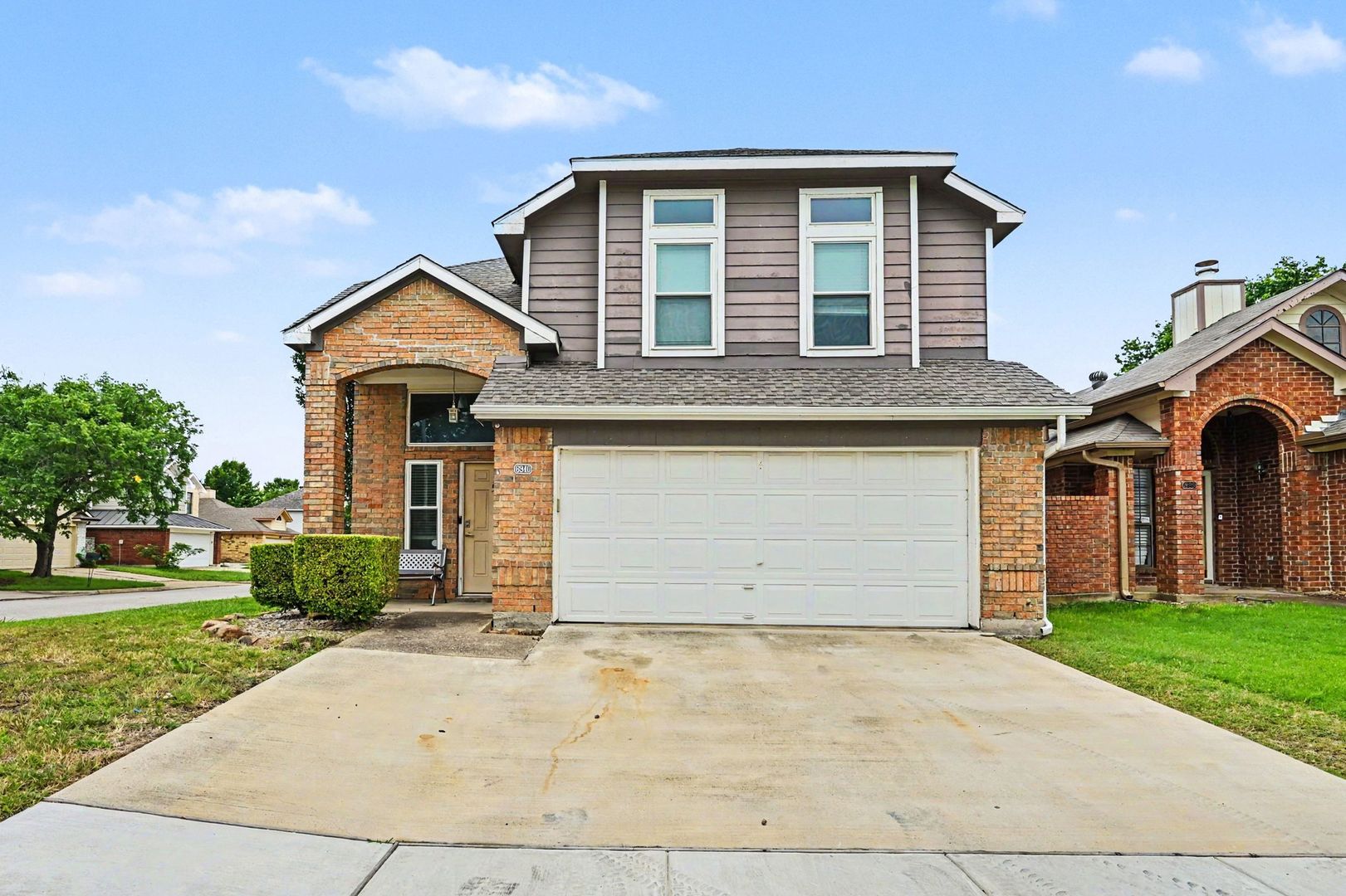 North Richland Hills House: 6940 Cheswick Drive