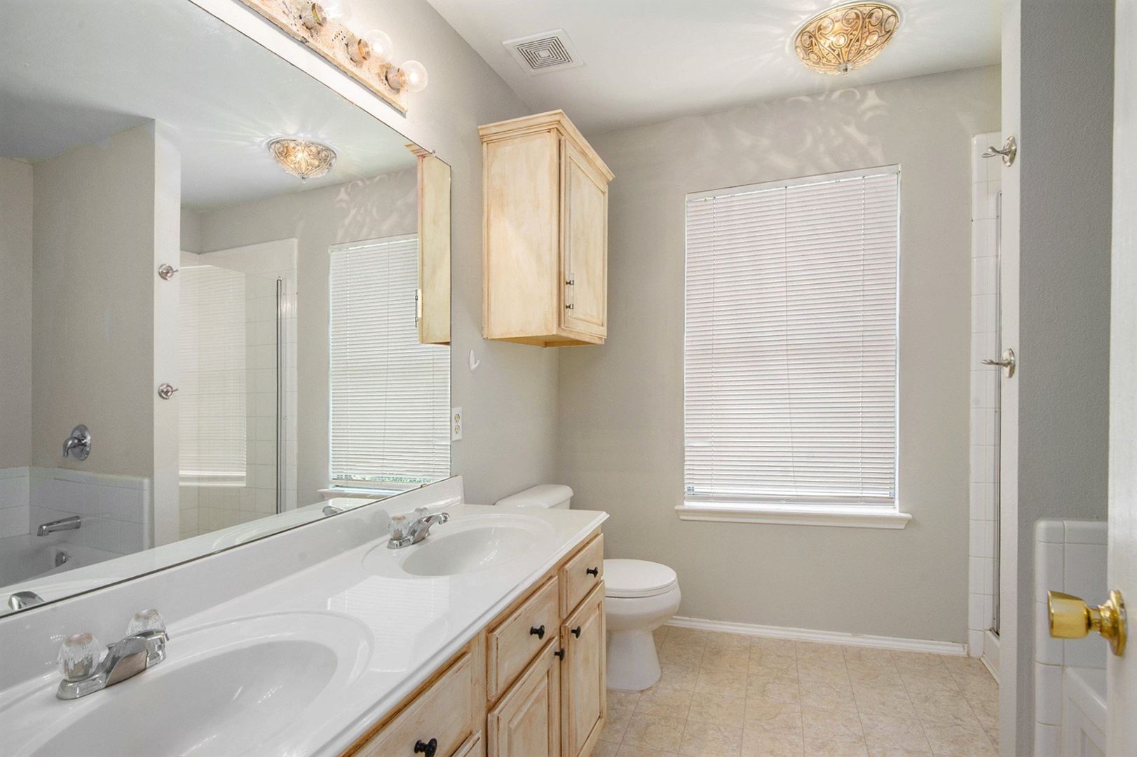 4225 Silverwood Trail, Fort Worth, TX 76244 photo 13