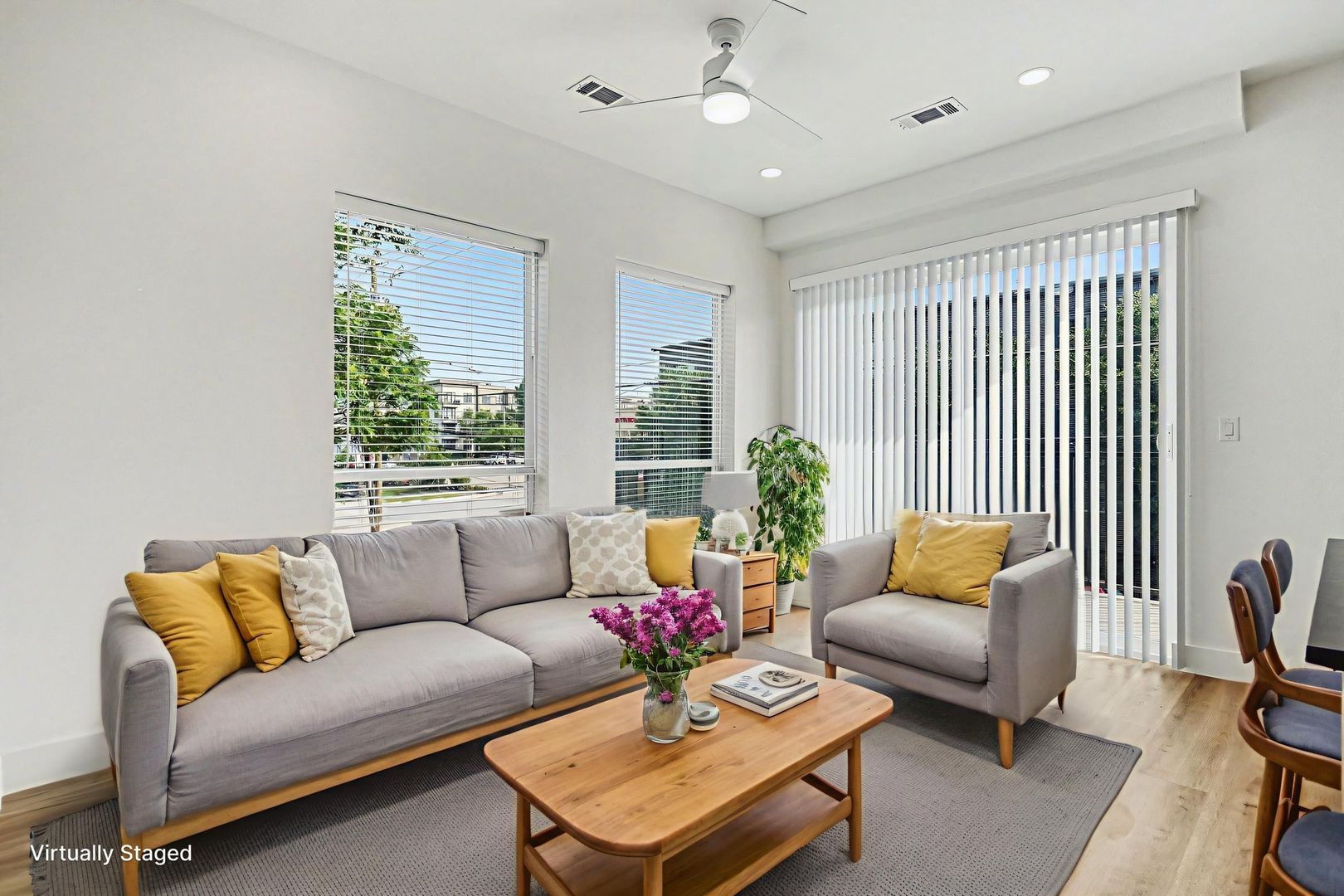 2217 N Fitzhugh Avenue #203 6 of 12