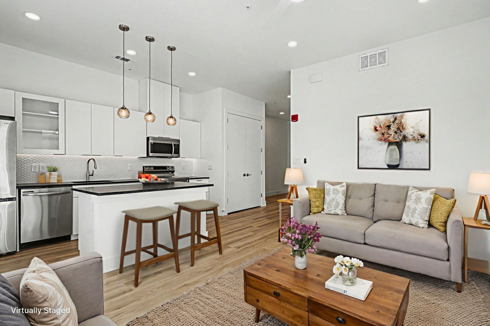 2217 N Fitzhugh Avenue #203 8 of 12