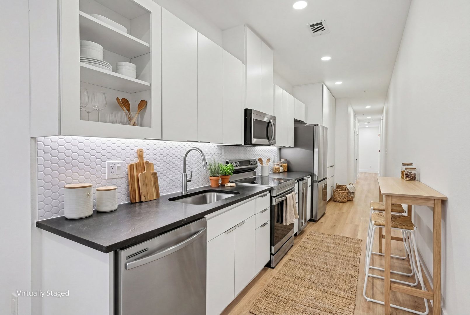 Dallas House: 2217 N Fitzhugh Avenue #101