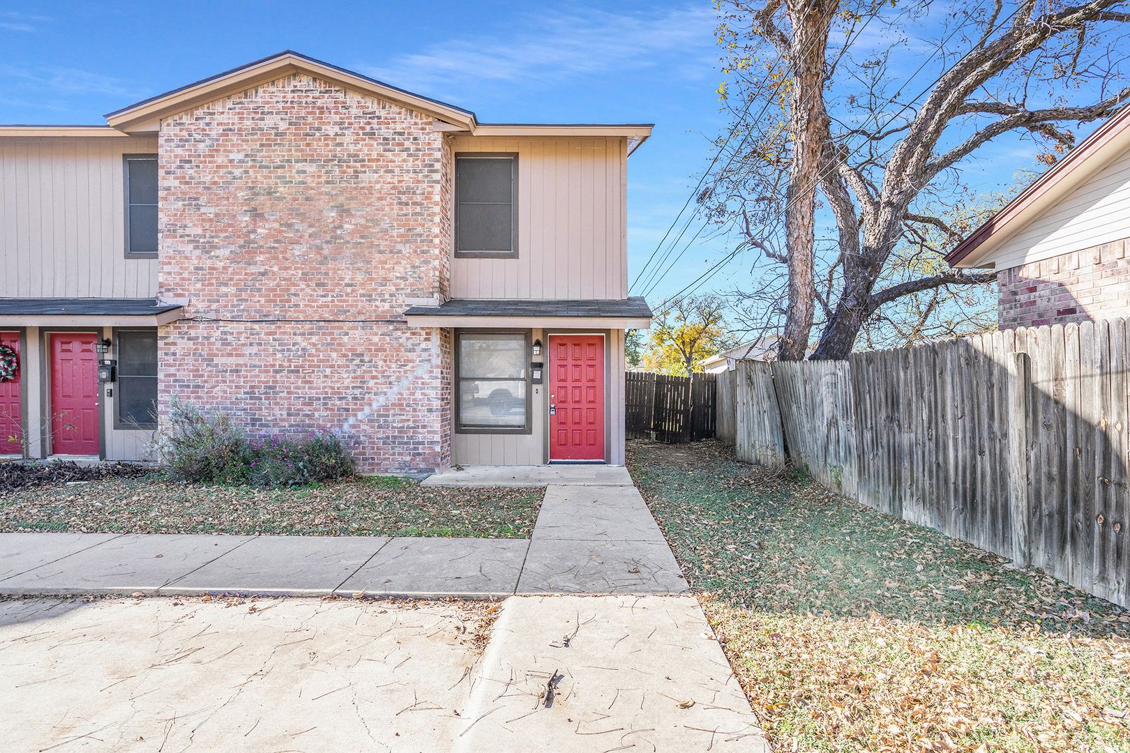 3301 Aurora Street, Unit D, Haltom City, TX 76117 photo 2