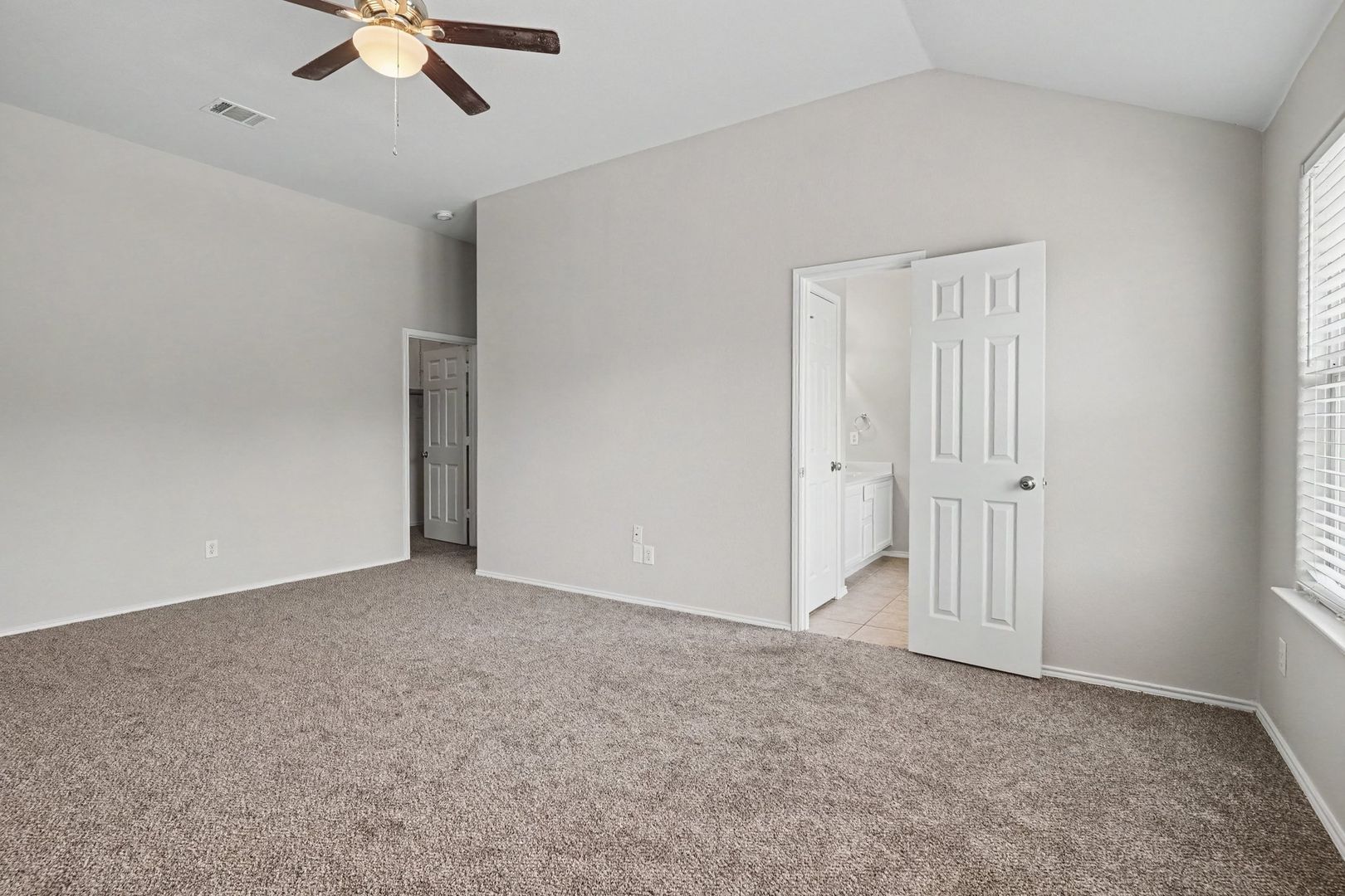 2073 Joyner Ranch Road, Fort Worth, TX 76134 photo 16