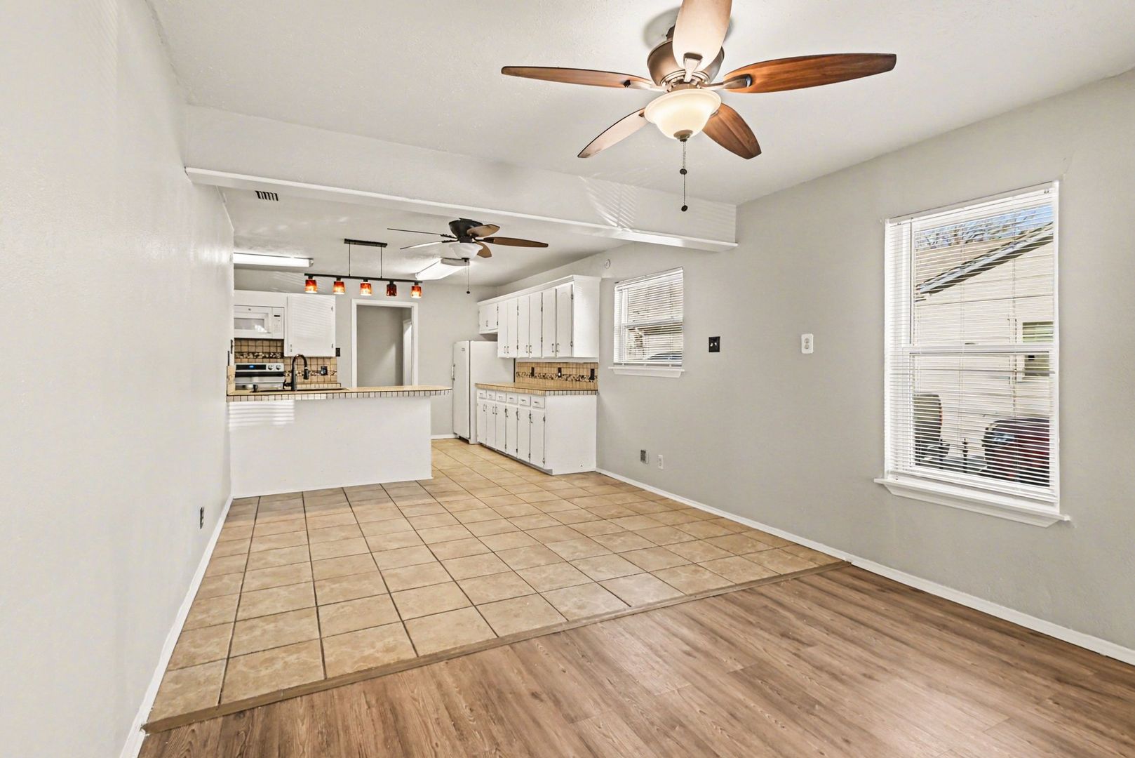 3720 Stanley Avenue, Fort Worth, TX 76110 photo 5
