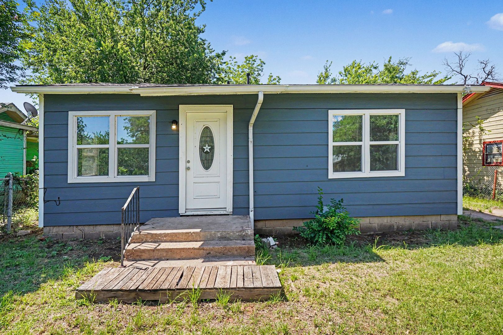 Wichita Falls House: 1327 35th St