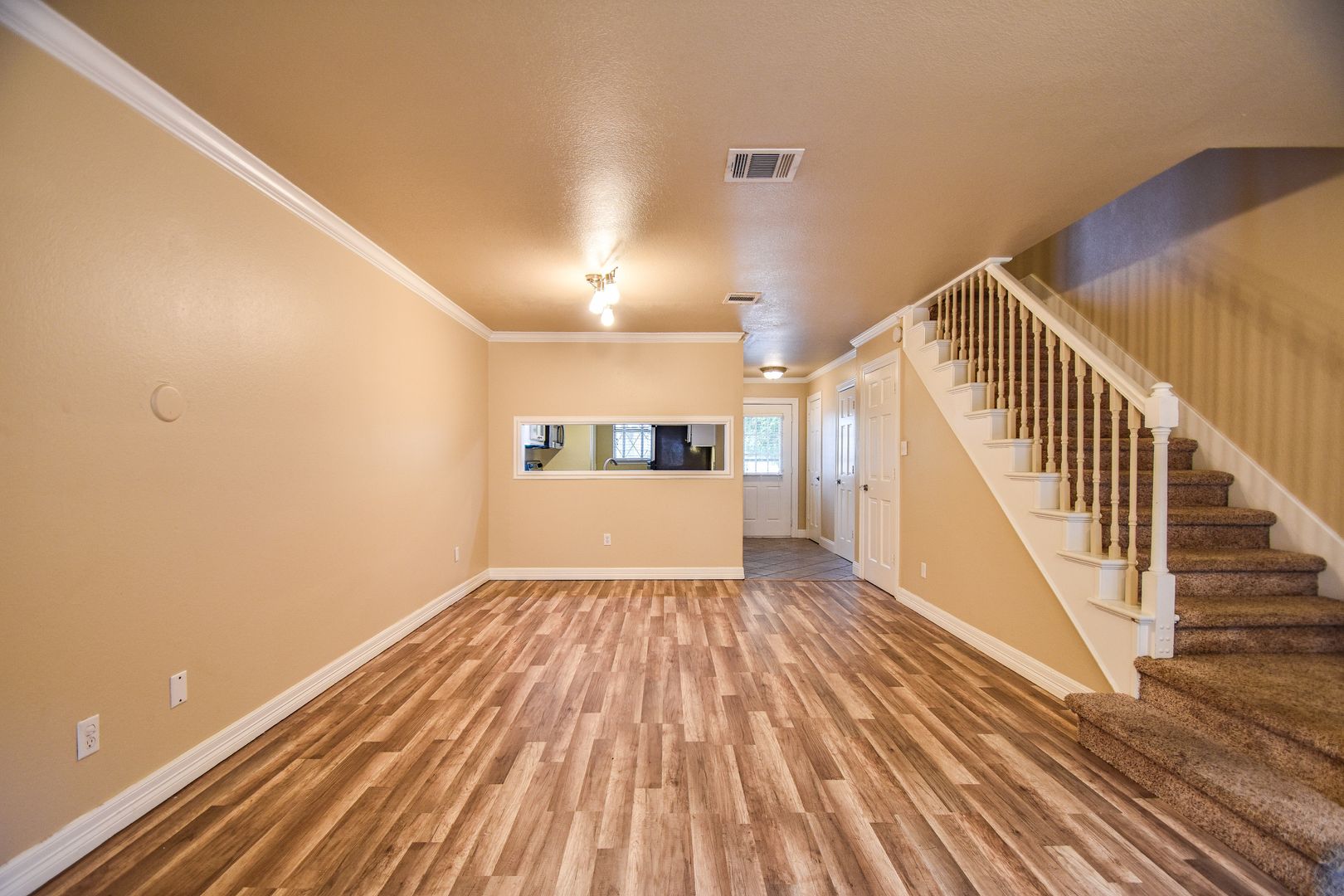 87 Winchester Drive, Euless, TX 76039 photo 11
