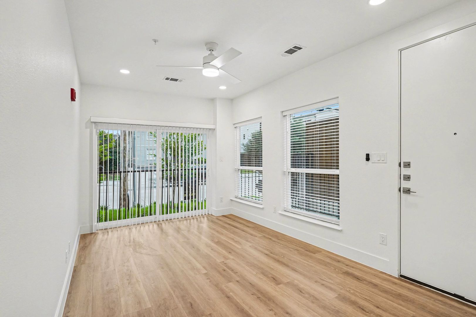 2217 N Fitzhugh Avenue #101, Dallas, TX 75204 photo 23