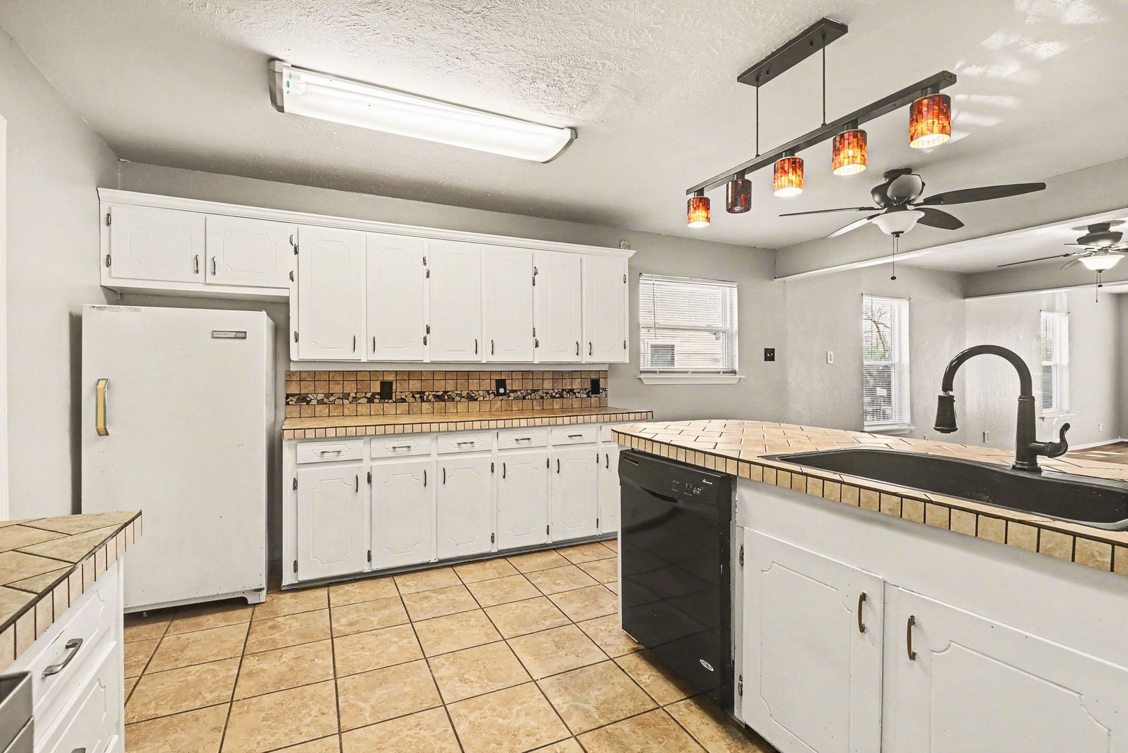 3720 Stanley Avenue, Fort Worth, TX 76110 photo 8