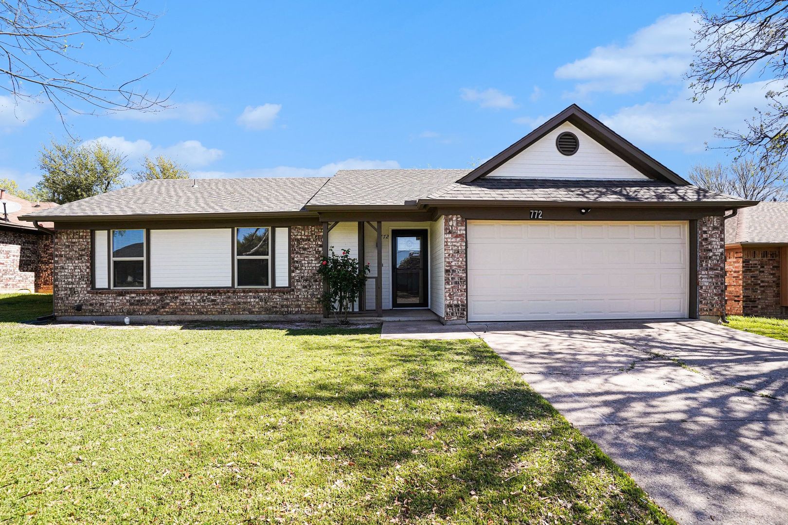 Burleson House: 772 Hampshire Drive