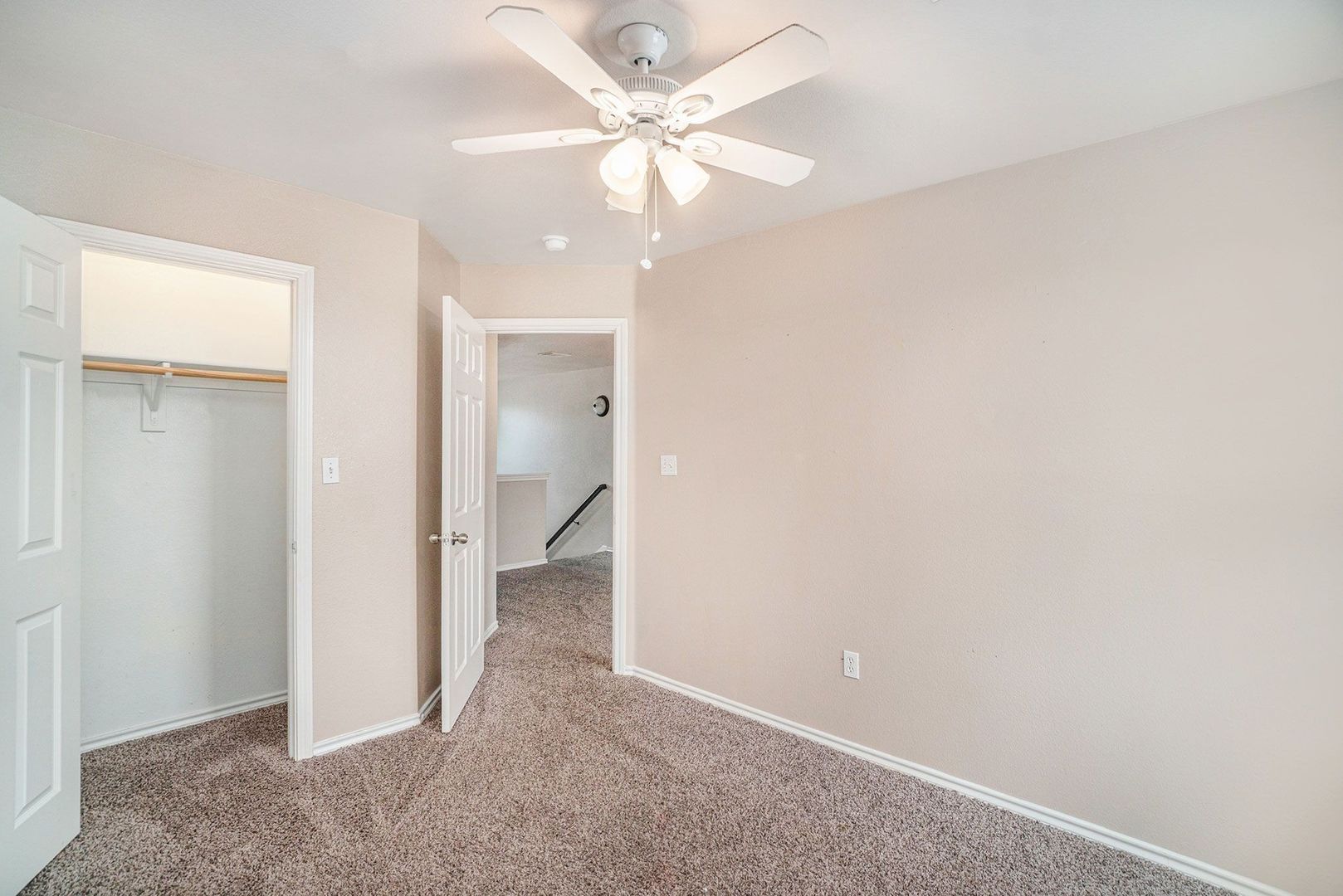 542 Mast Court, Crowley, TX 76036 photo 18