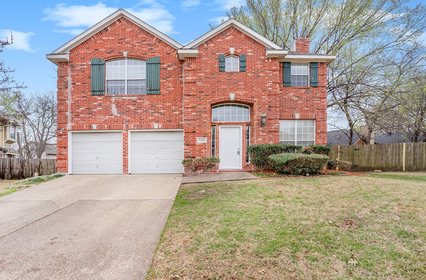 McKinney House: 5201 Arrowhead Way