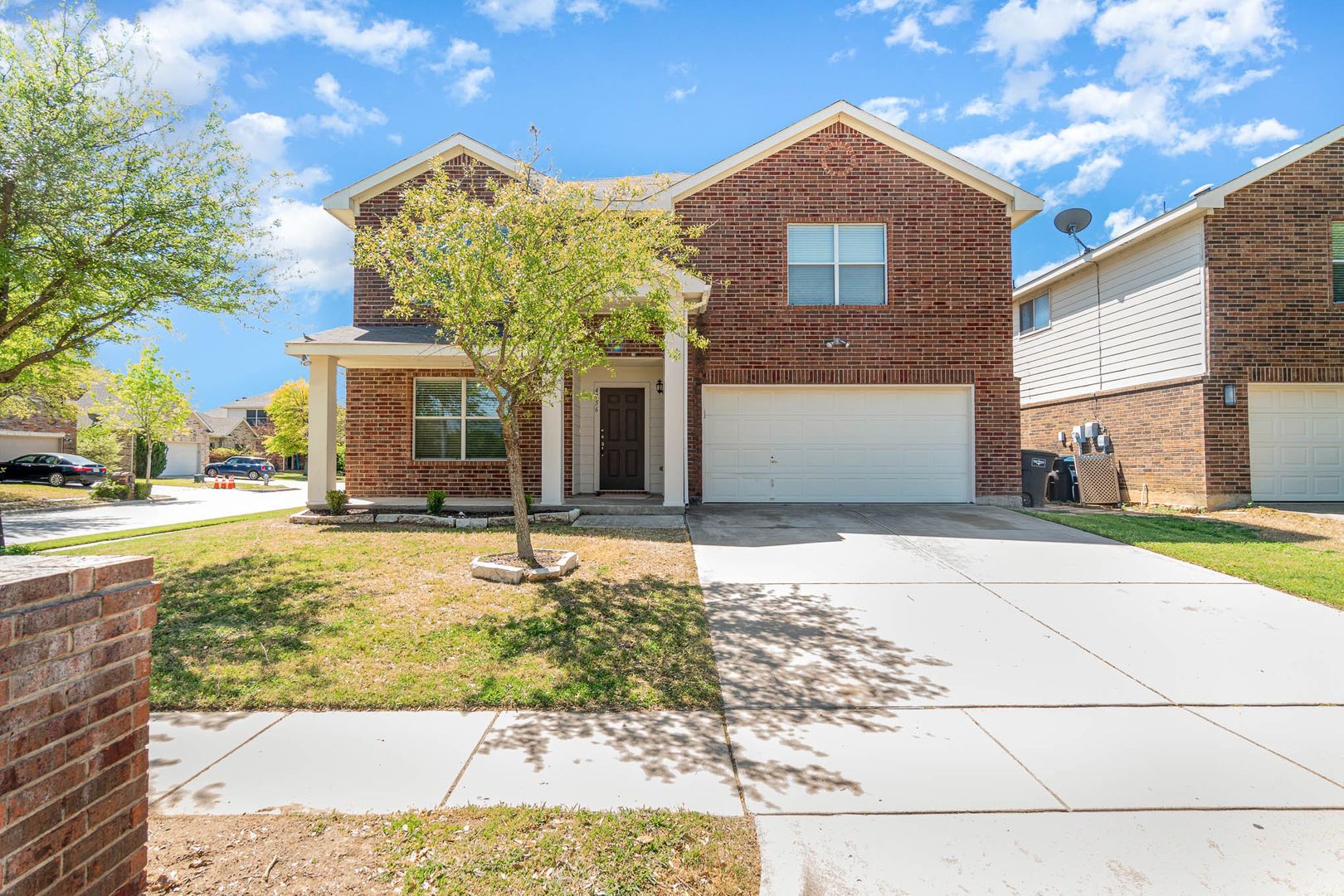 Fort Worth House: 4956 Thorn Hollow Drive