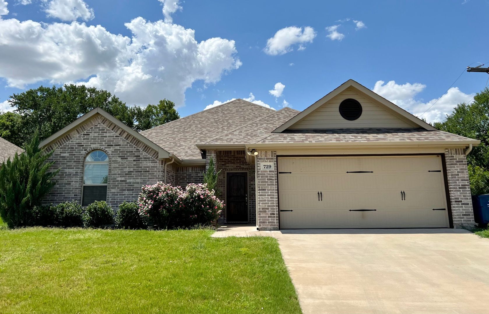 Aledo House: 729 Smyth Street