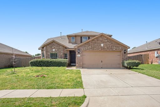 Beautifully crafted 4-2.5-2 home in the Crowley area! – photo 1