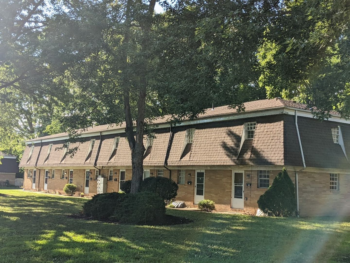 Massillon Apartment: 1832 First St.