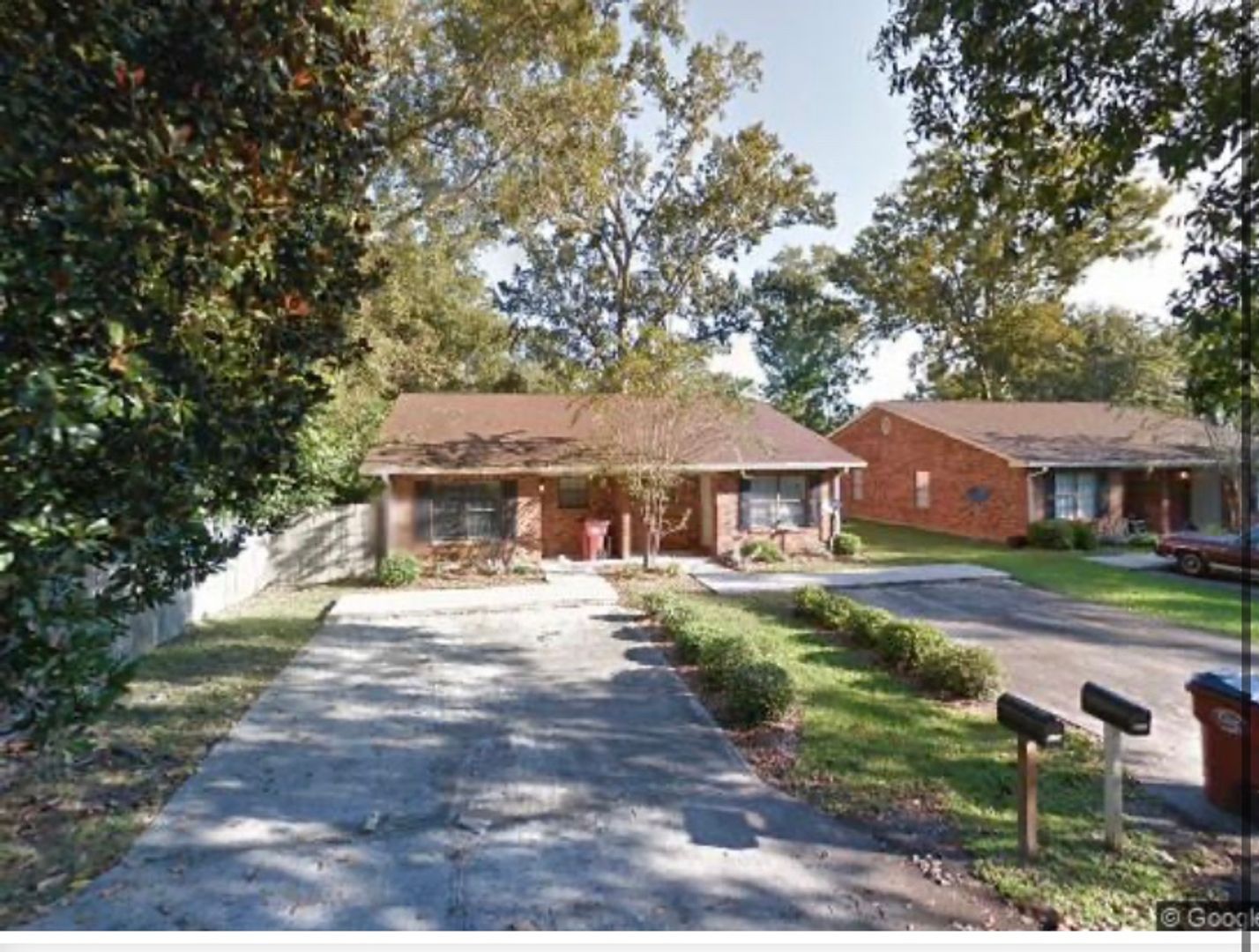 Picayune House: 1106 York Street