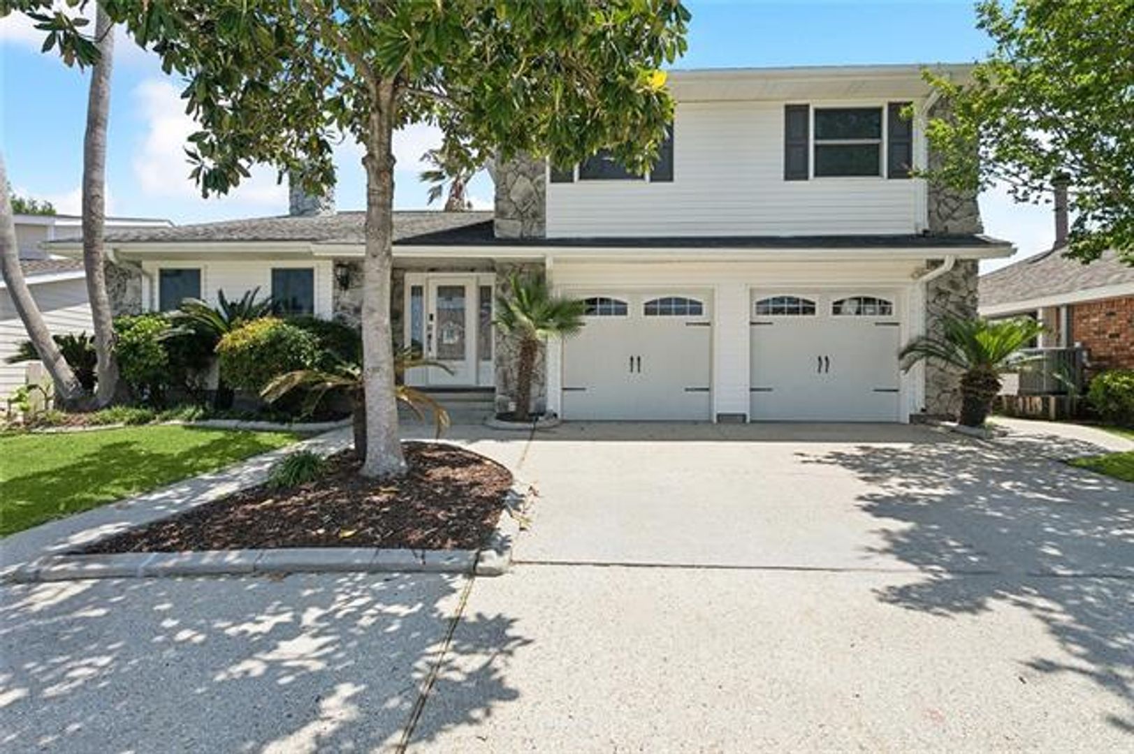 Slidell House: 119 ONDINE Lane