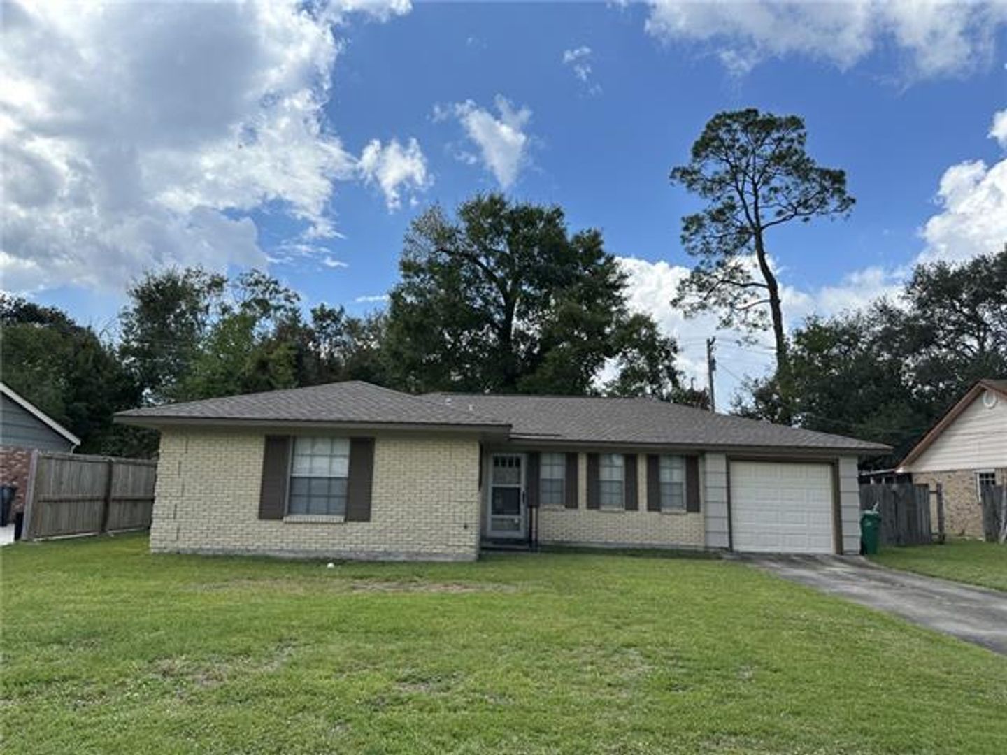 Slidell House: 1309 Westlawn Drive