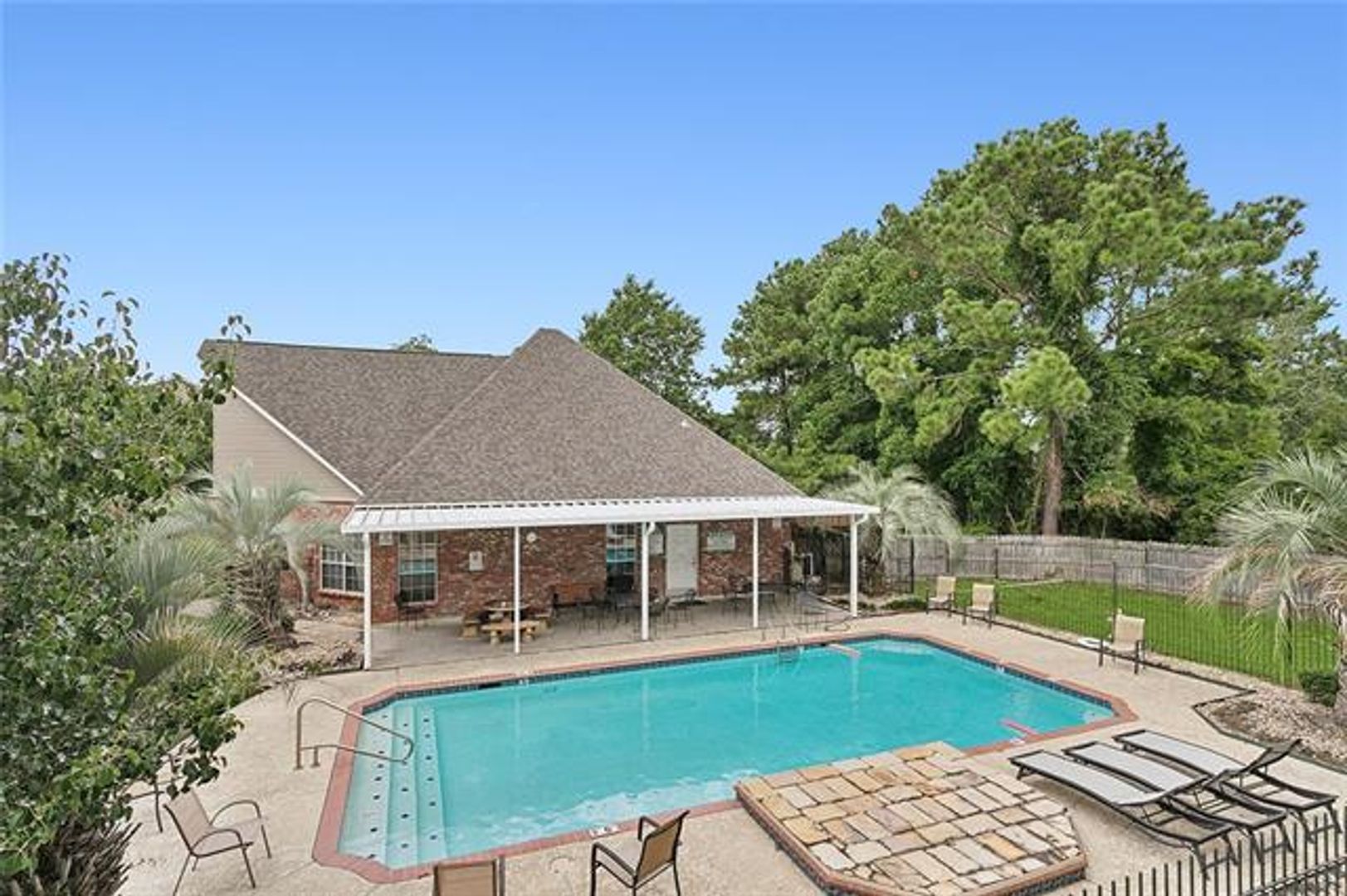 Slidell House: 509 Spartan Drive #5203