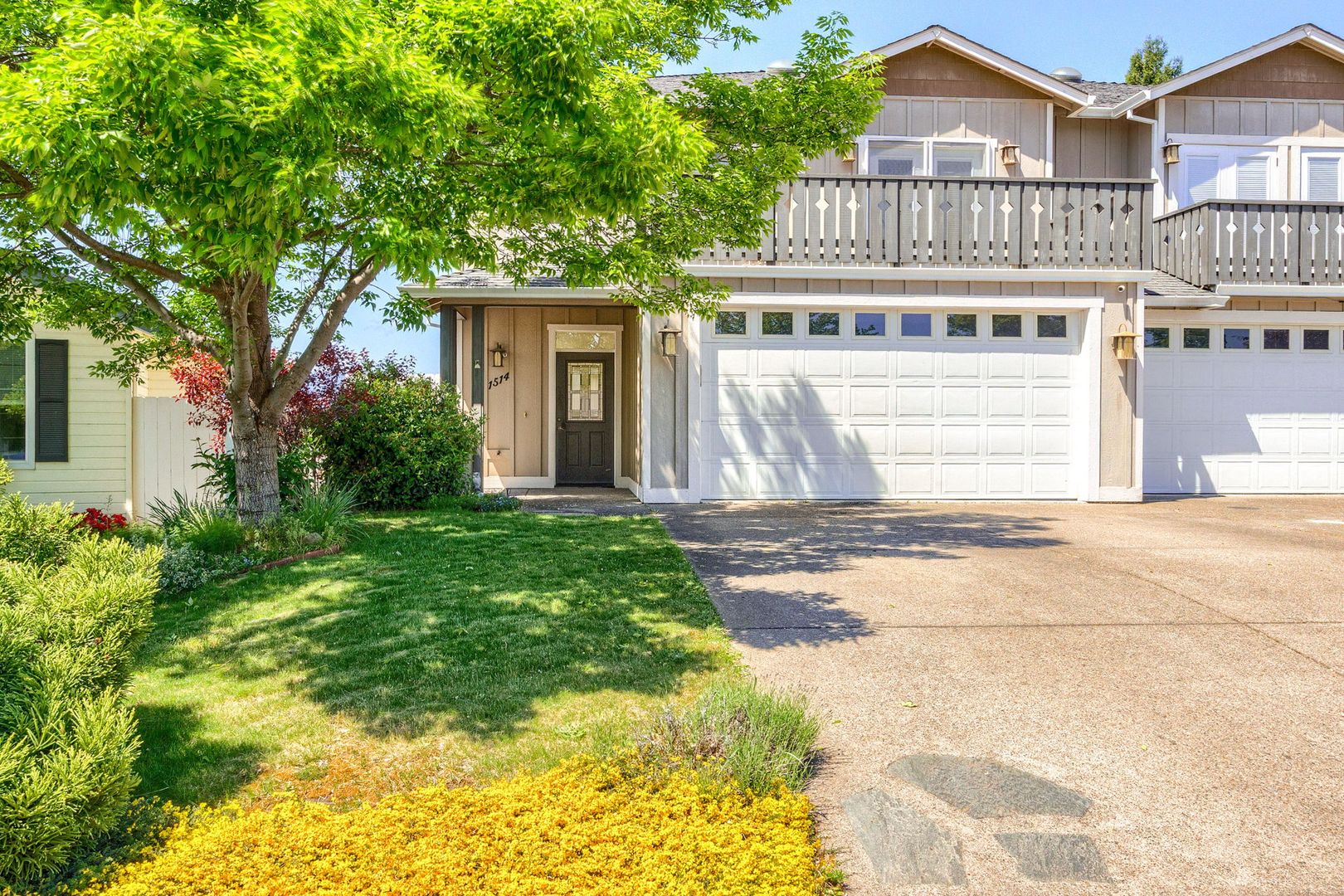 Medford Apartment: 1514 Hartell Ave