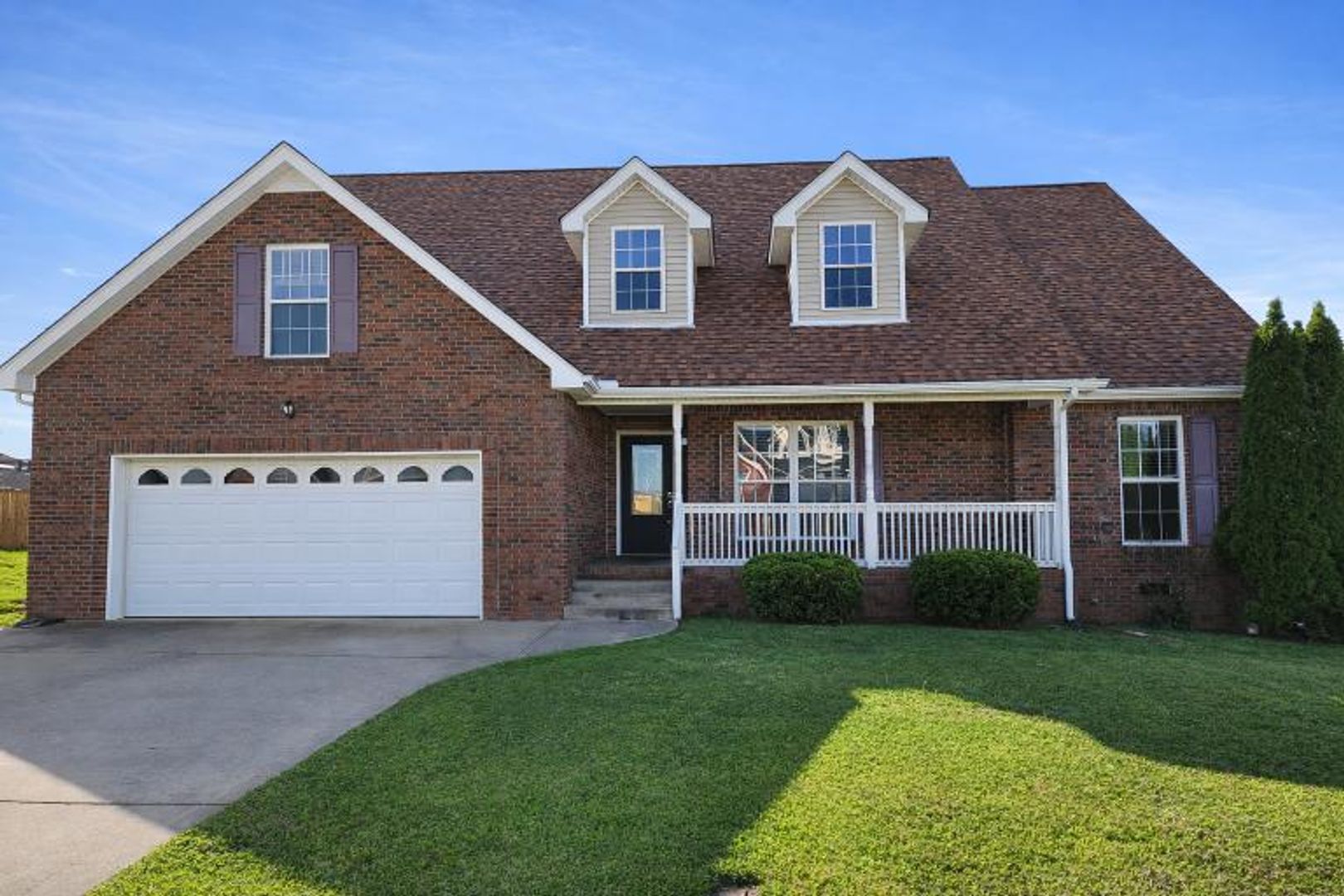 Clarksville House: 824 Ellie Nat Drive