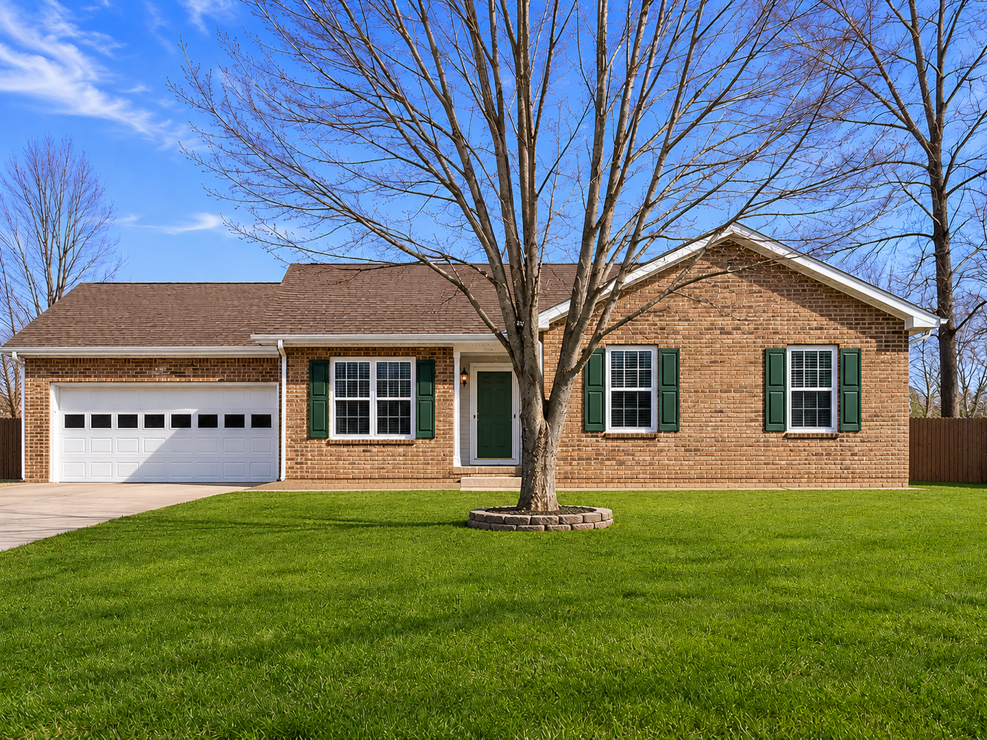 Clarksville House: 635 Ashley Oaks Drive