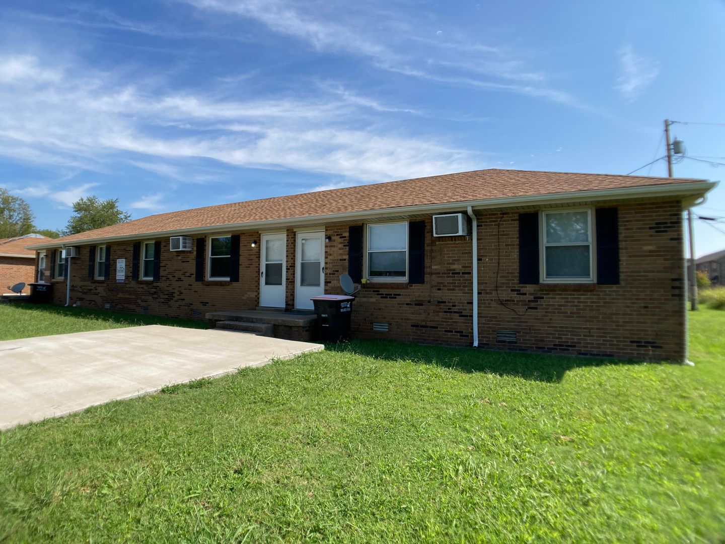 Clarksville Apartment: 145 Tandy Drive