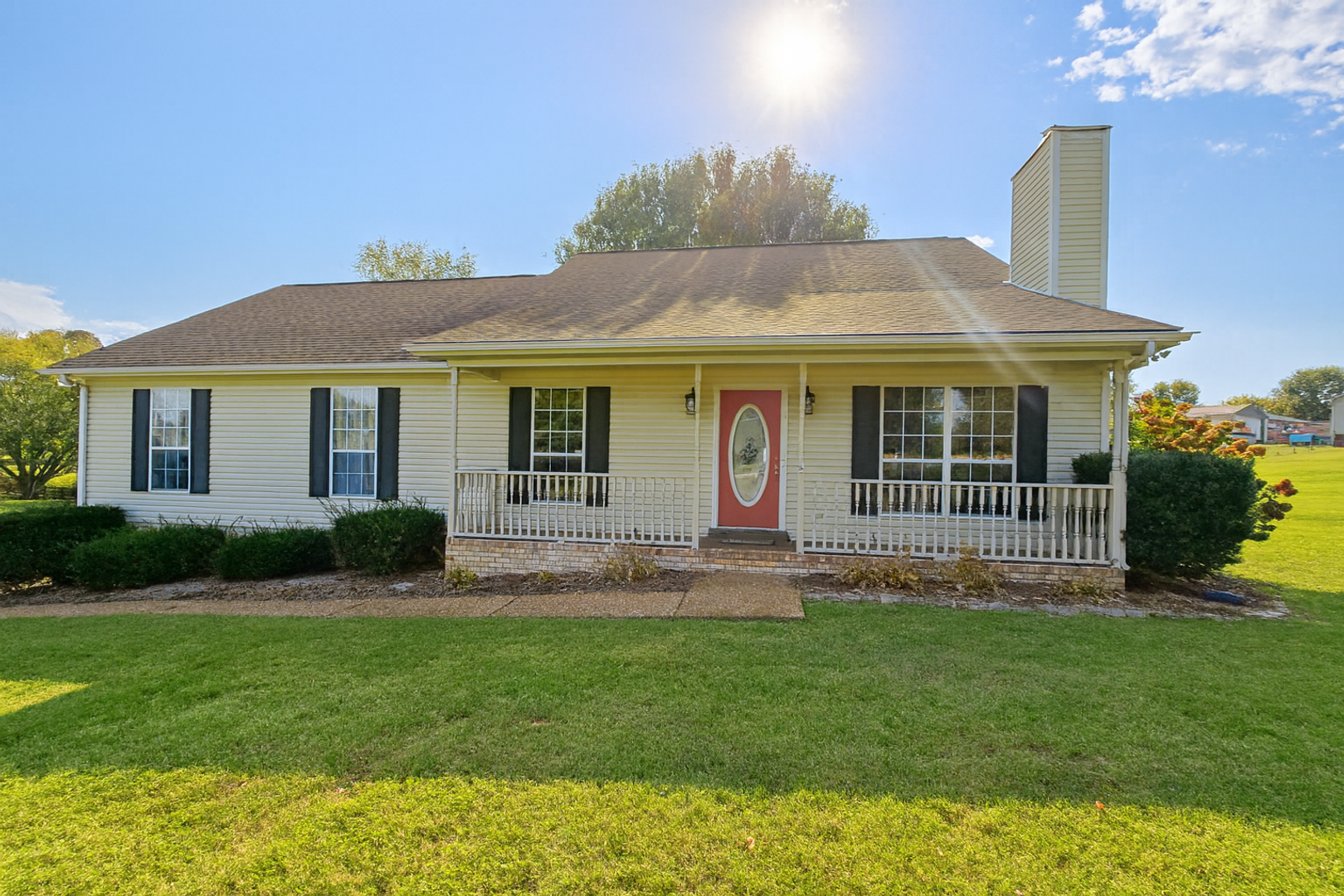 Joelton House: 1011 Green Acres Road