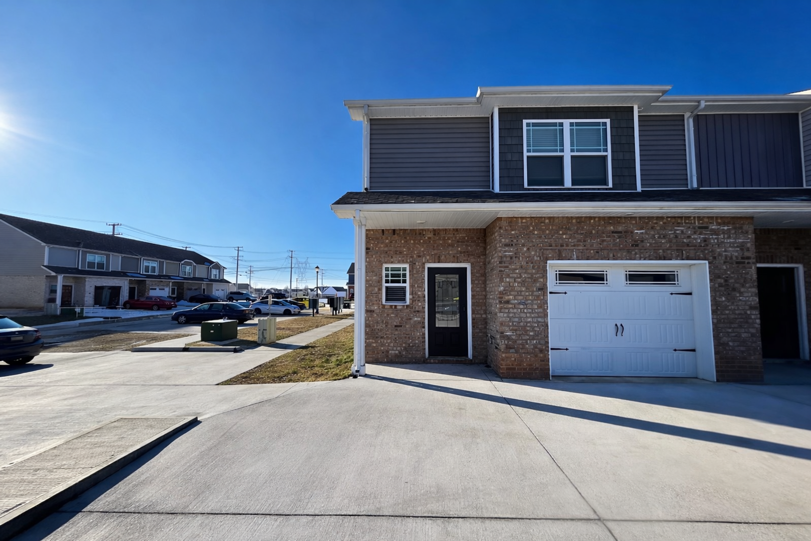 Clarksville House: 331 Fallow Circle