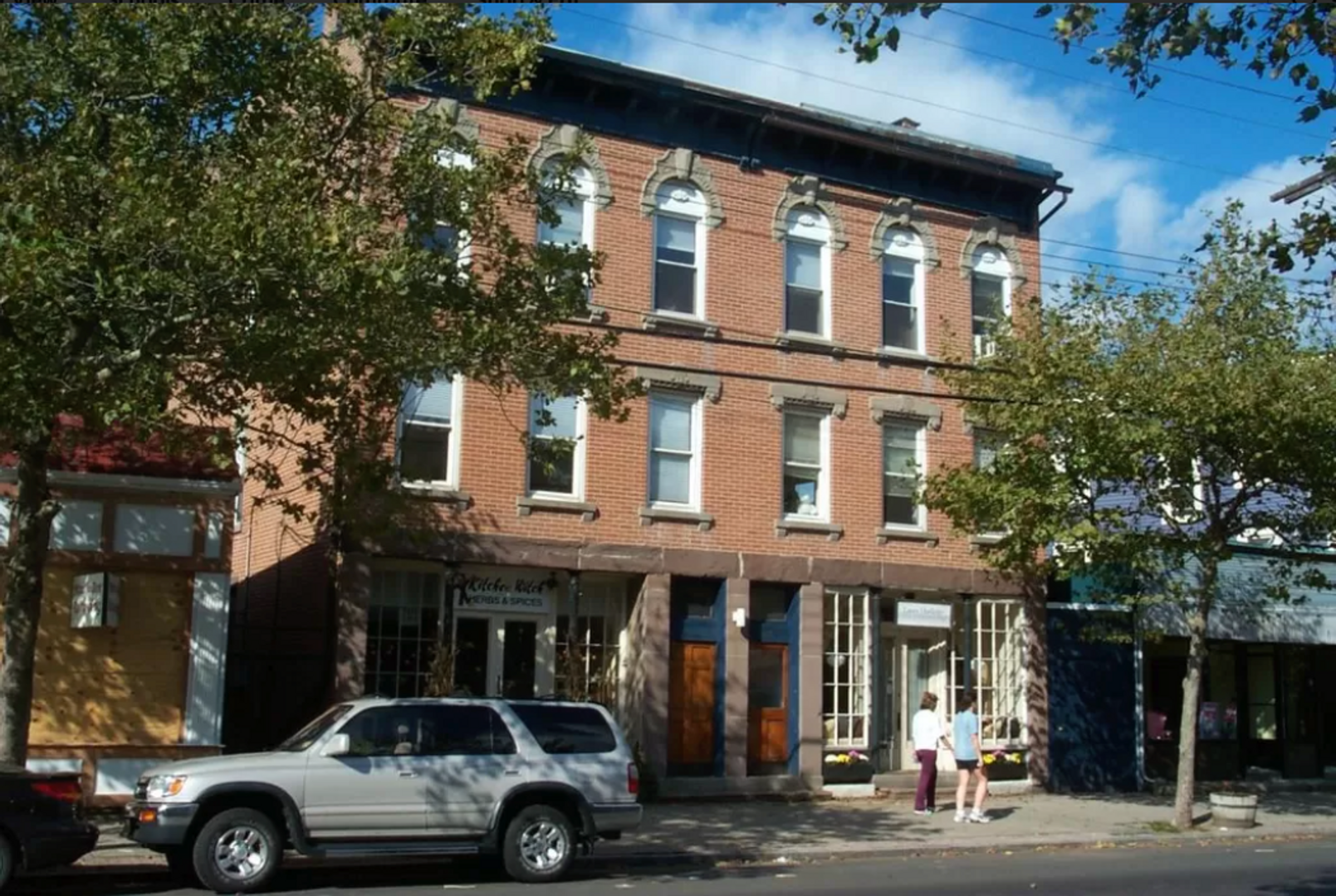 New Haven Apartment: 924 State Street - Unit 7