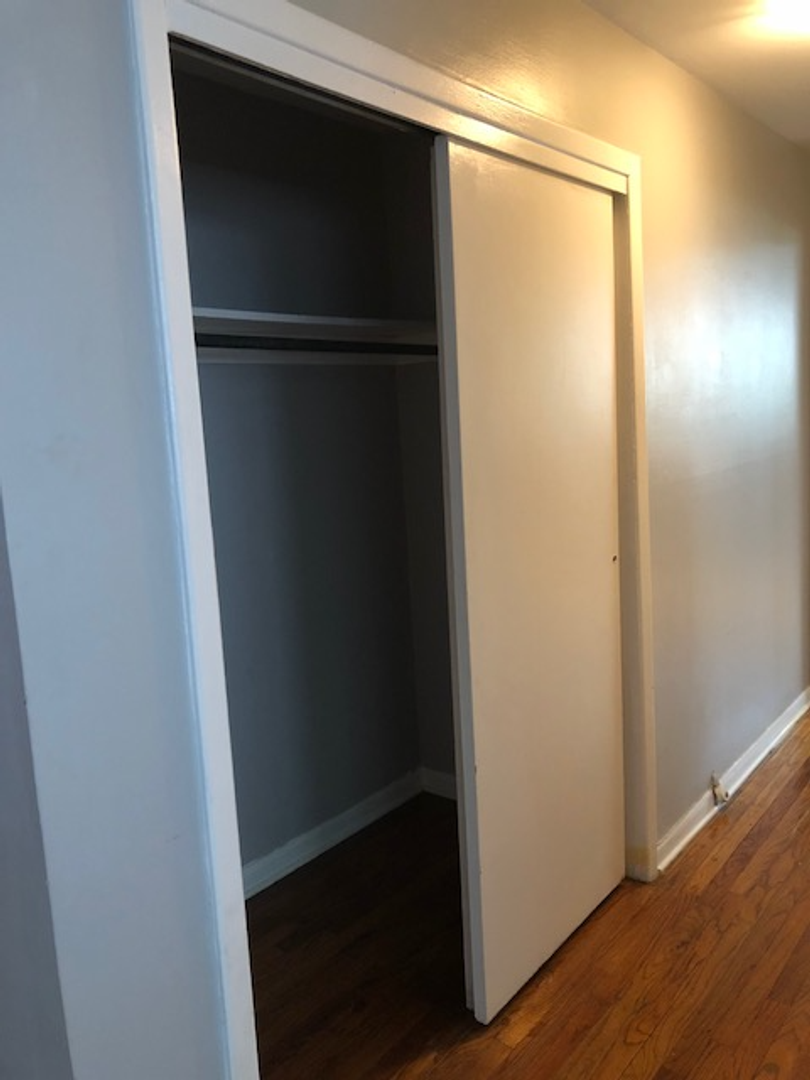 New Haven Apartment: 550 Whitney Avenue