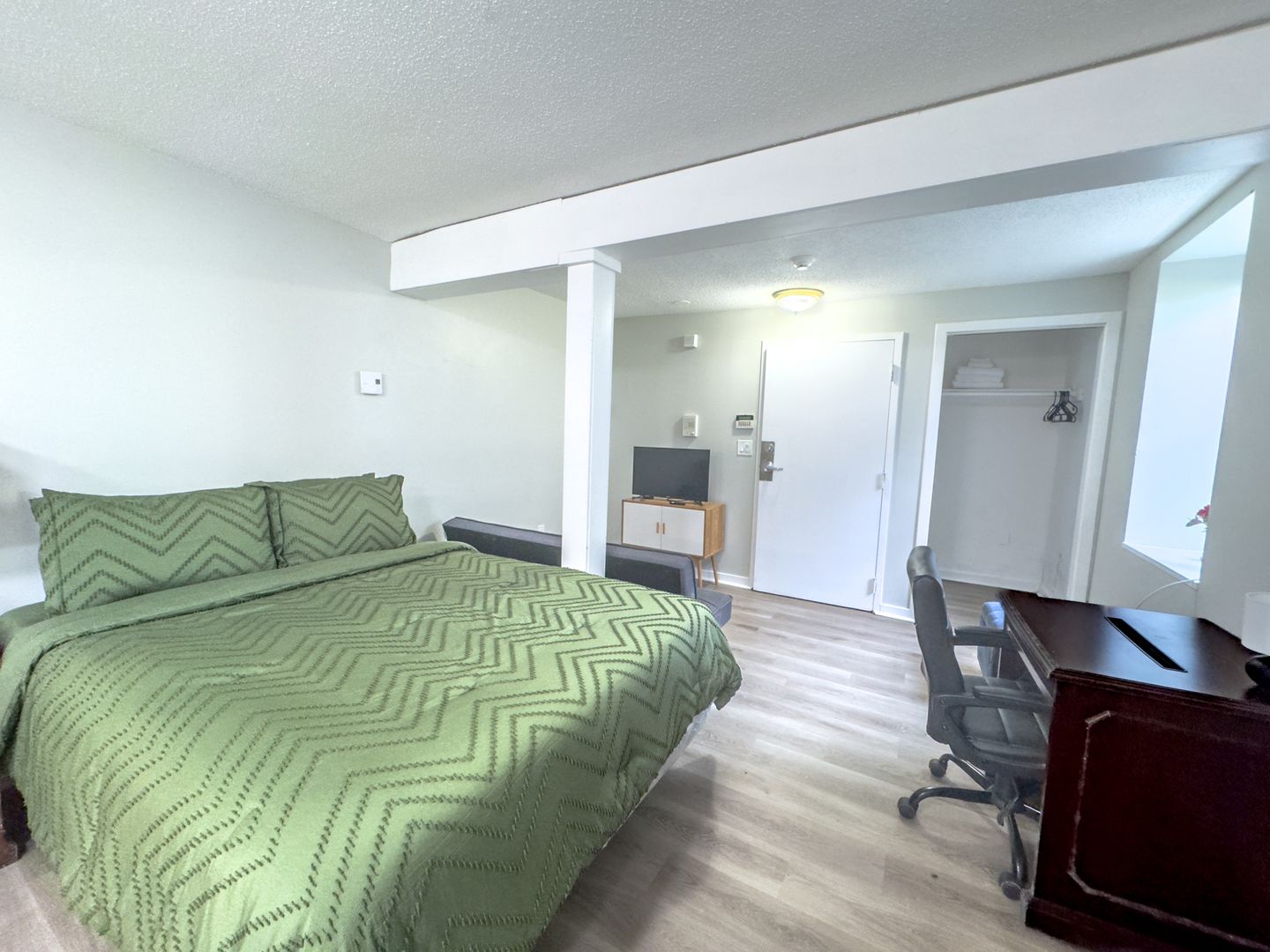 New Haven Apartment: 314 Blake Street