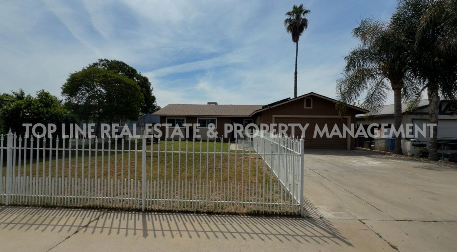 Visalia House: 1737 W Buena Vista