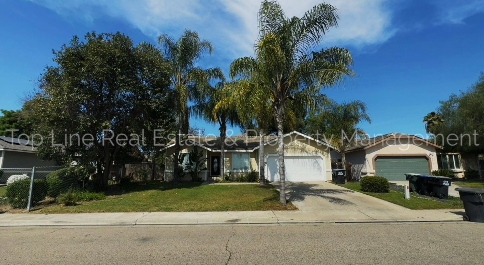 Visalia,CA House: 2008 E Douglas Ave