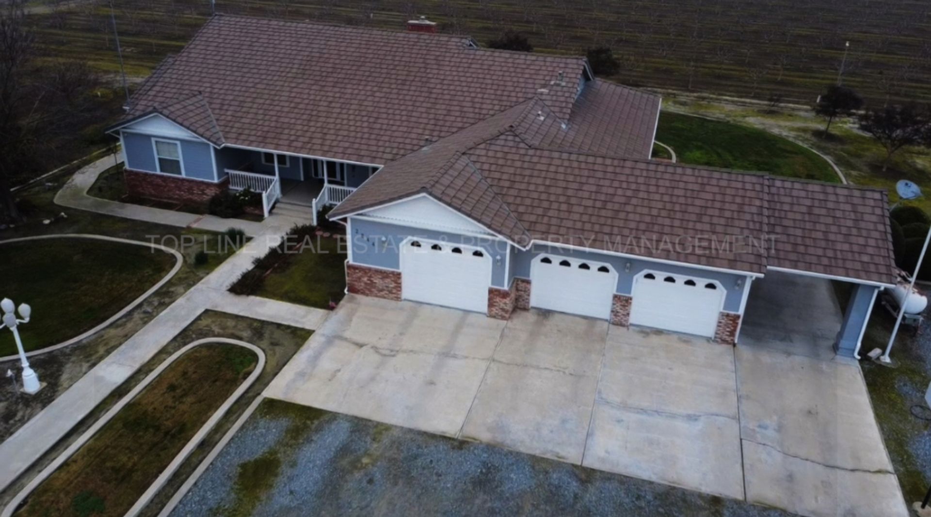 Corcoran House: 2844 Ottawa Ave