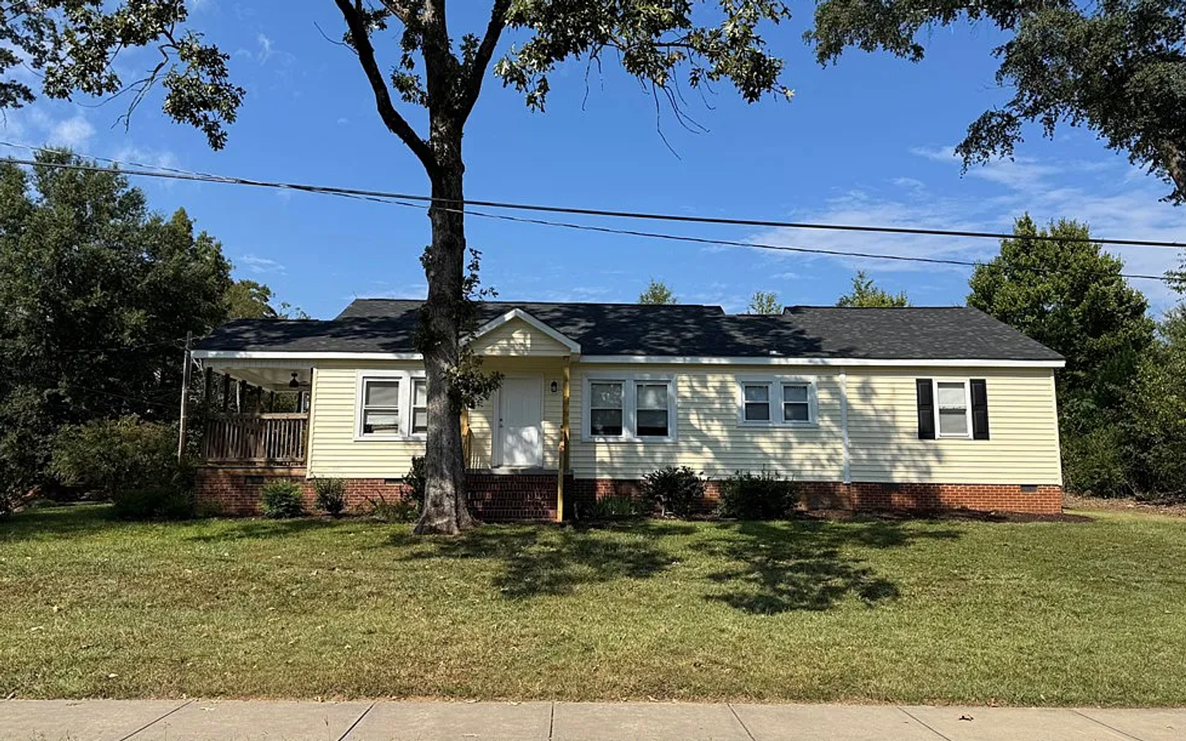 Clemson House: 112 Elm Street