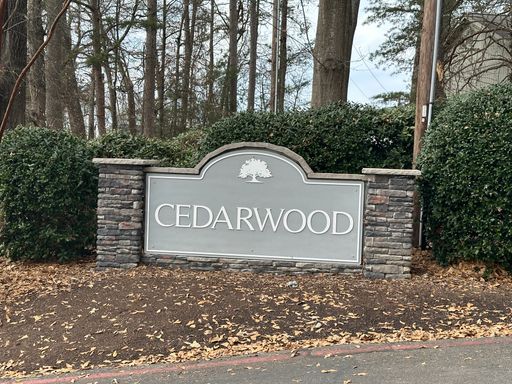 Cedarwood - 2 Bed 2 Bath Apartment - Available Fall 2026